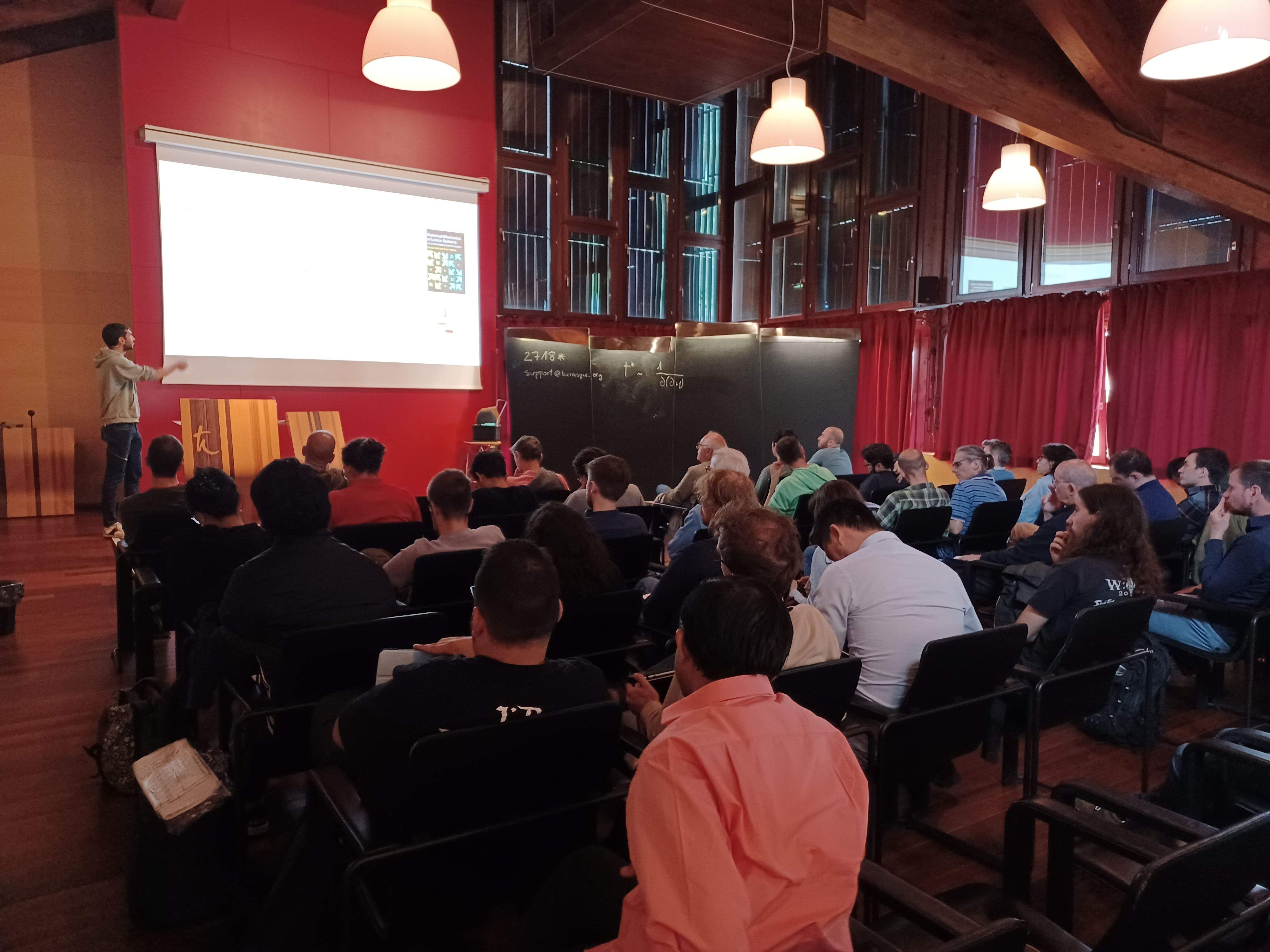 Noventa investigadores internacionales participan en el congreso que se celebra en Benasque.
