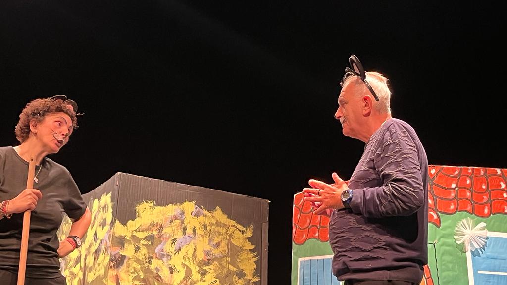 Actuación de los grupos de Cruz Blanca en la Muestra de Teatro y Danza. Foto: Mercedes Manterola