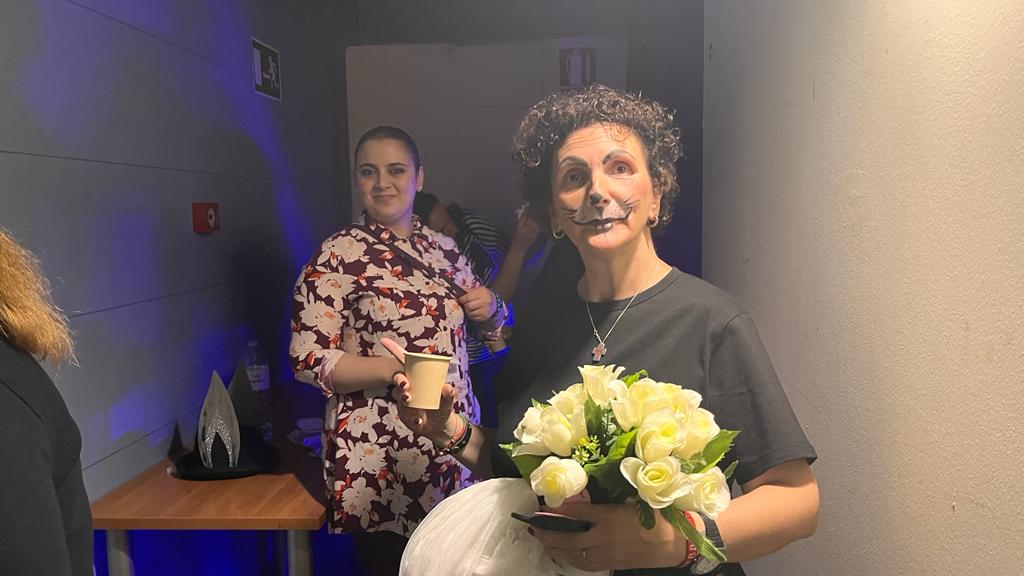 Actuación de los grupos de Cruz Blanca en la Muestra de Teatro y Danza. Foto: Mercedes Manterola