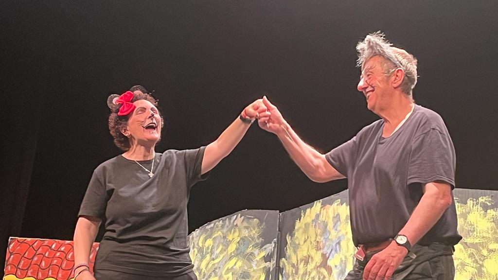 Actuación de los grupos de Cruz Blanca en la Muestra de Teatro y Danza. Foto: Mercedes Manterola