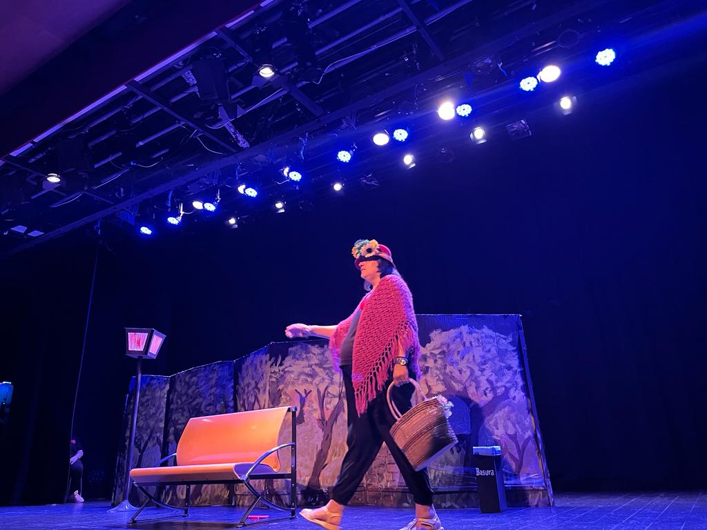 Actuación de los grupos de Cruz Blanca en la Muestra de Teatro y Danza. Foto: Mercedes Manterola