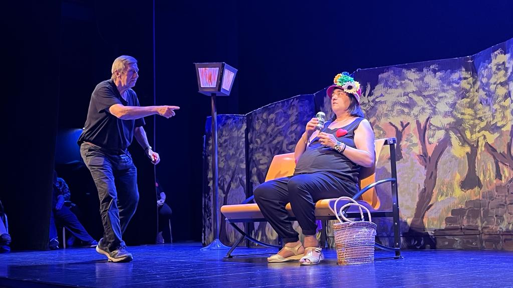 Actuación de los grupos de Cruz Blanca en la Muestra de Teatro y Danza. Foto: Mercedes Manterola