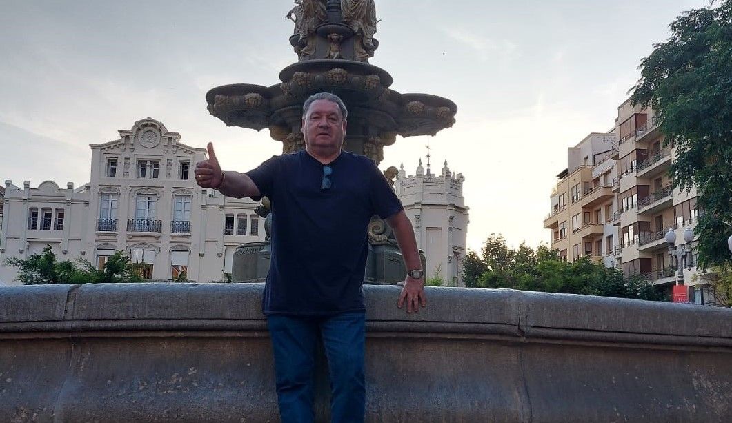 Agustín Lasaosa, en la Plaza de Navarra