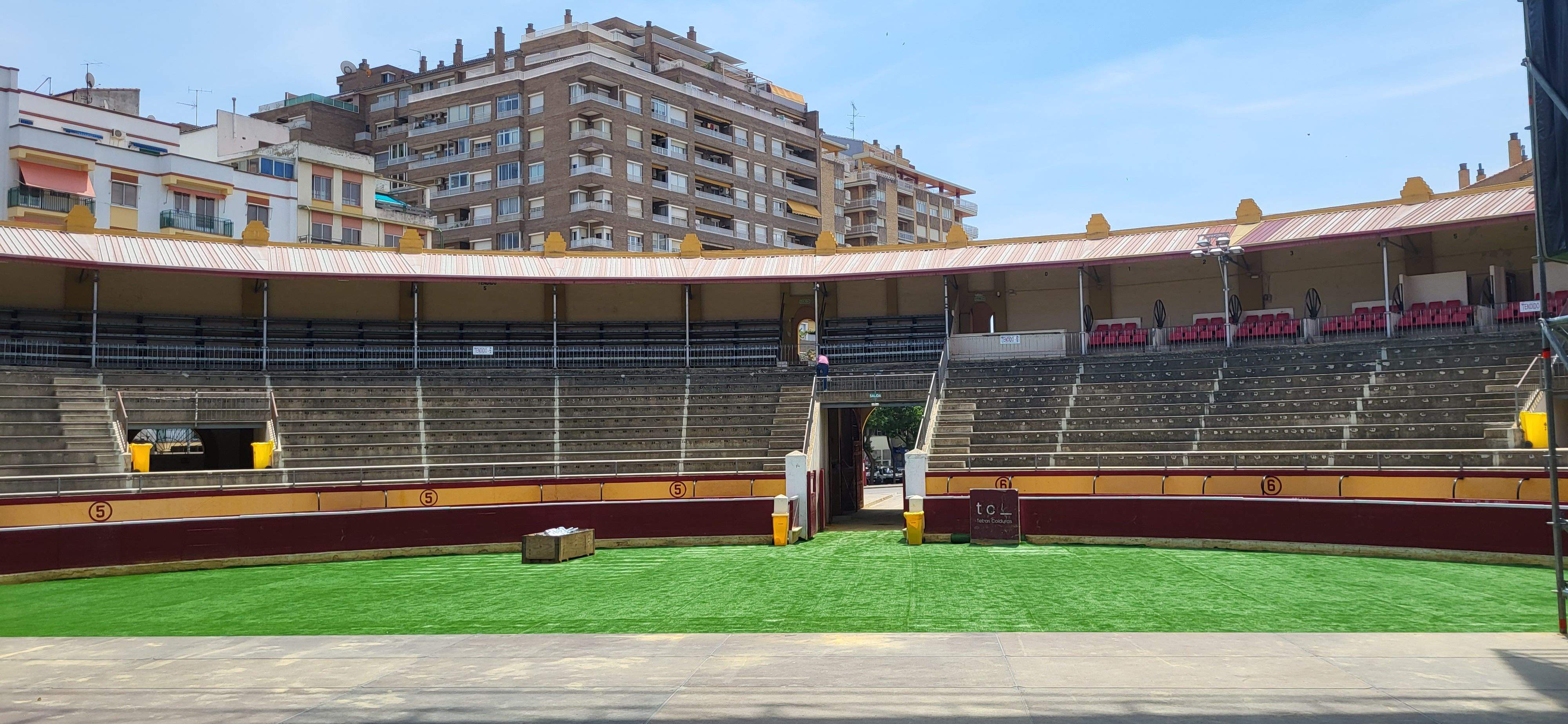 Instalación preparada en la plaza de toros de Huesca para el Prelaurentis. Foto: Mercedes Manterola