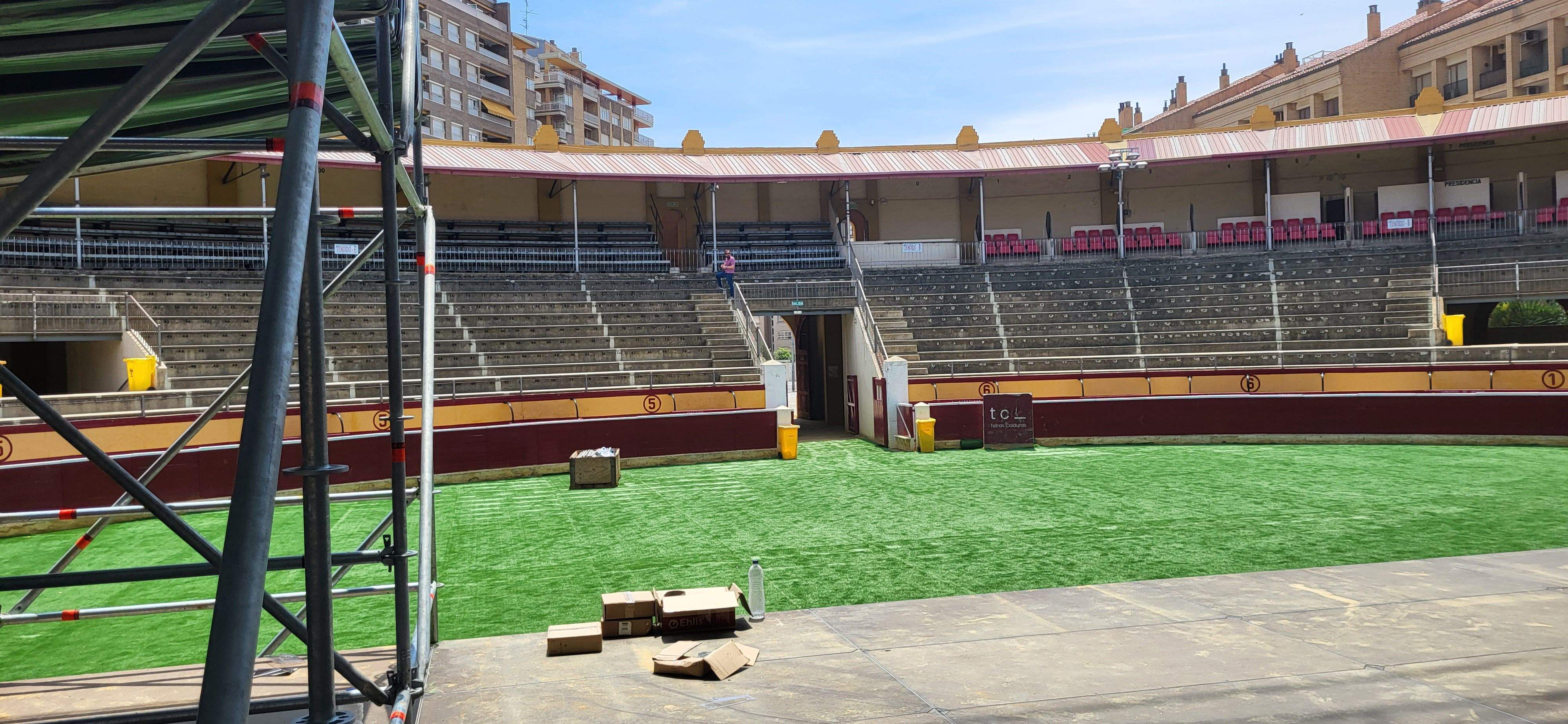 Instalación preparada en la plaza de toros de Huesca para el Prelaurentis. Foto: Mercedes Manterola