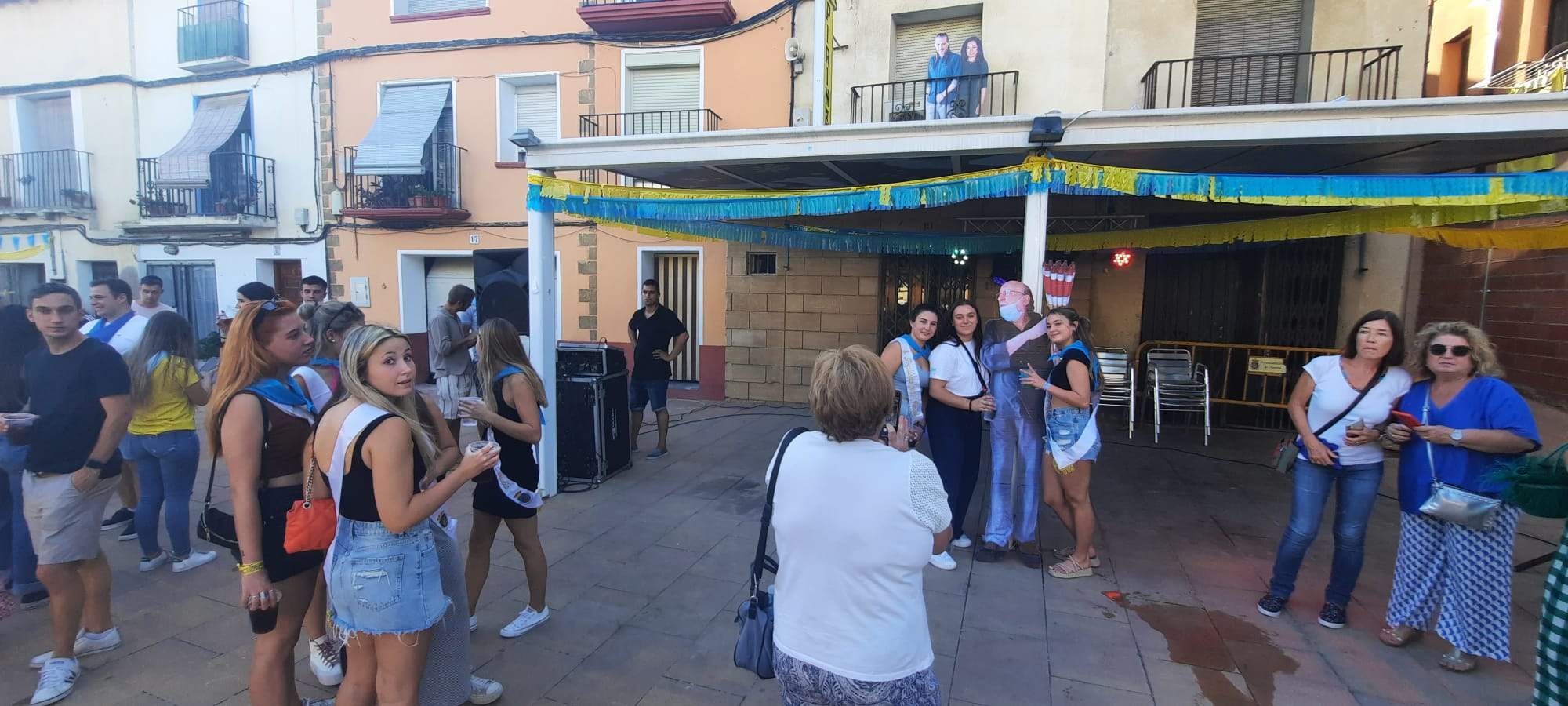 "Tardeo Viejoven". Foto Ayuntamiento de Ayerbe