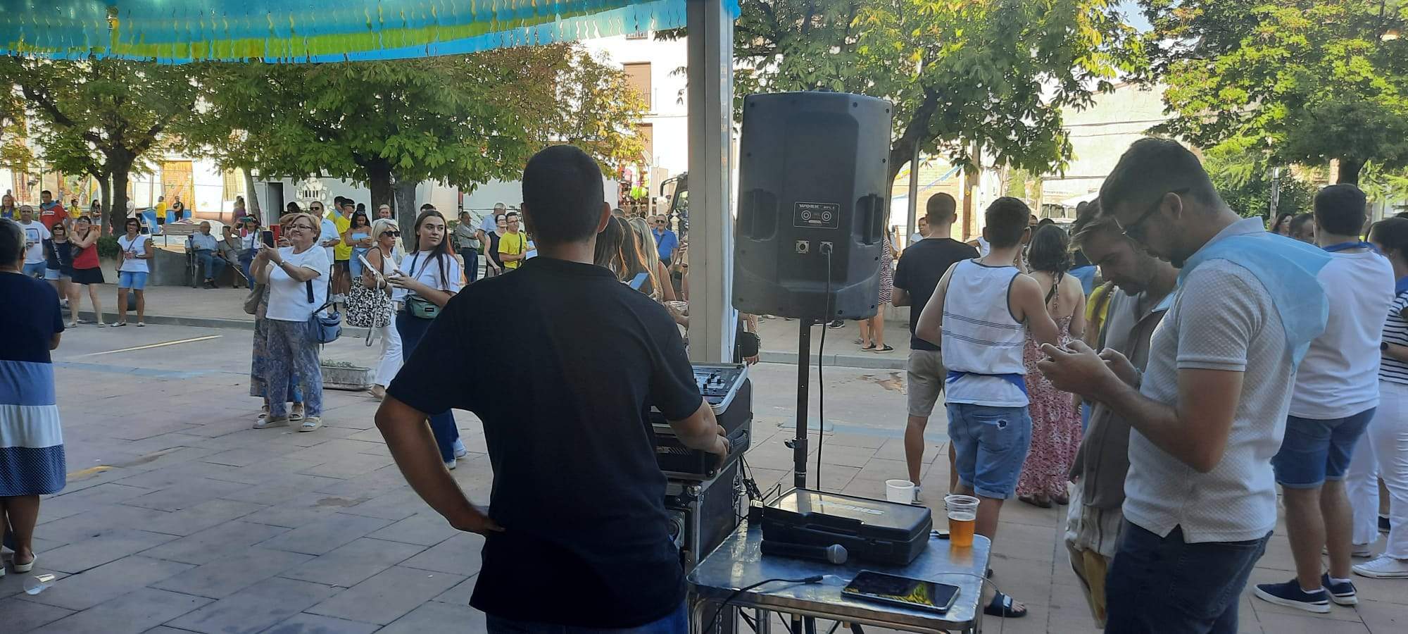 "Tardeo Viejoven". Foto Ayuntamiento de Ayerbe