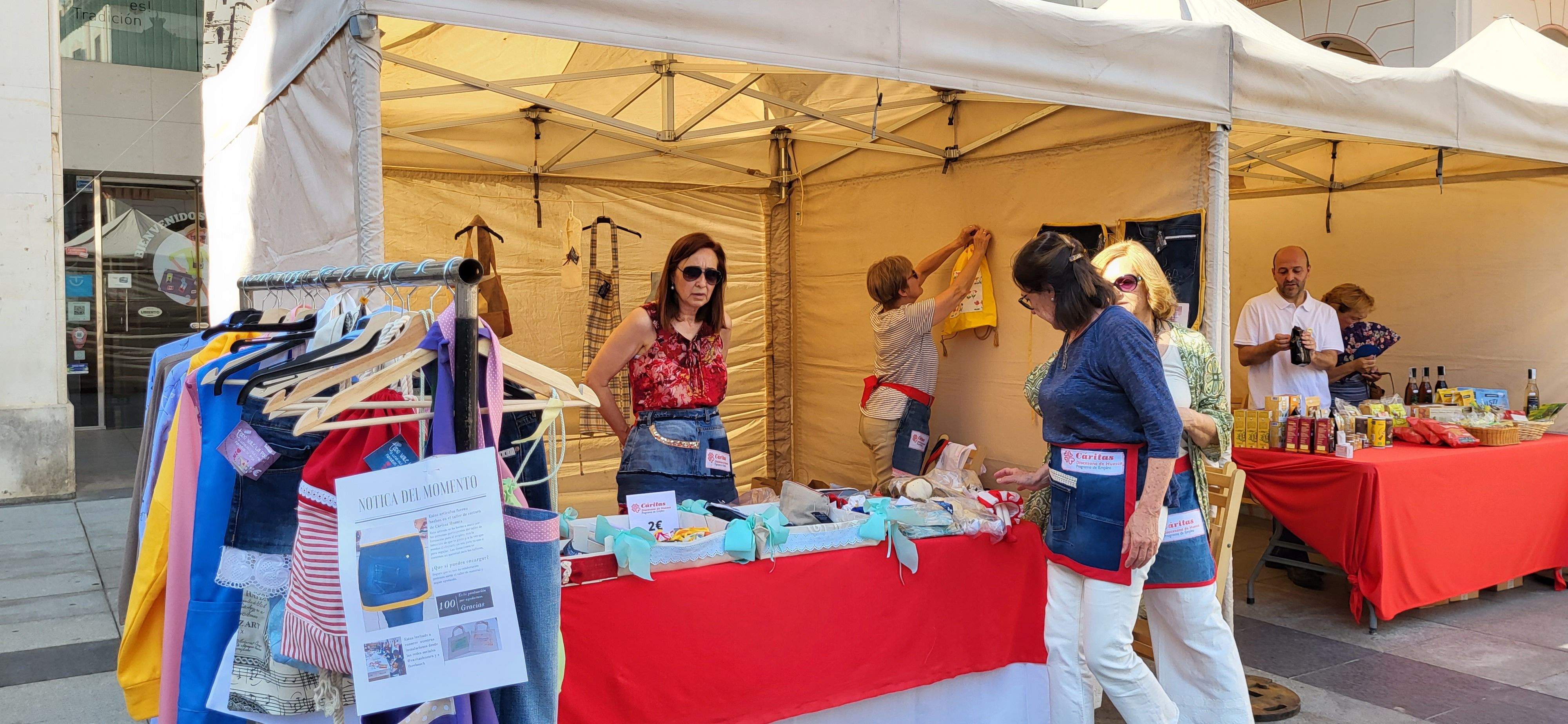 Fiesta de la Moda Re- de Cáritas en Huesca. Foto: Mercedes Manterola