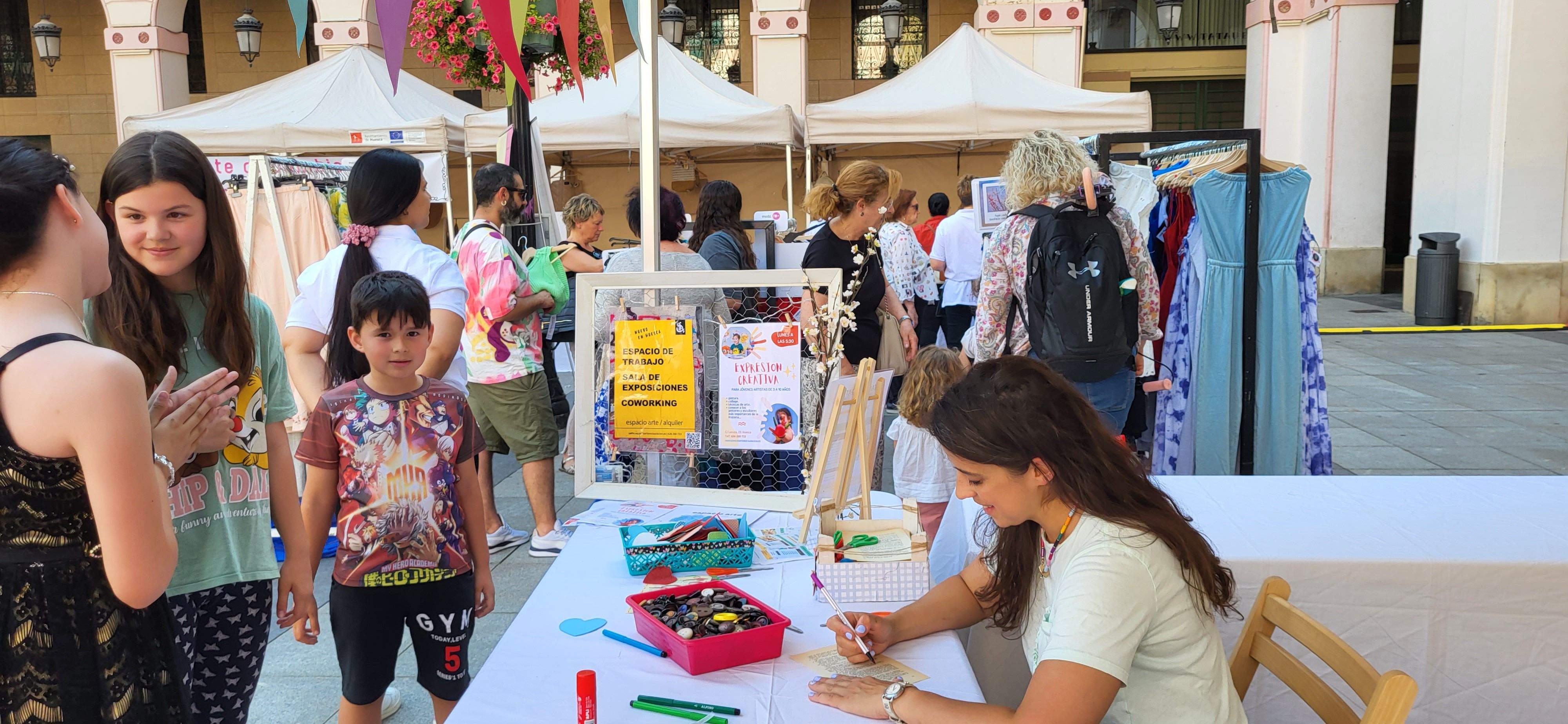 Fiesta de la Moda Re- de Cáritas en Huesca. Foto: Mercedes Manterola