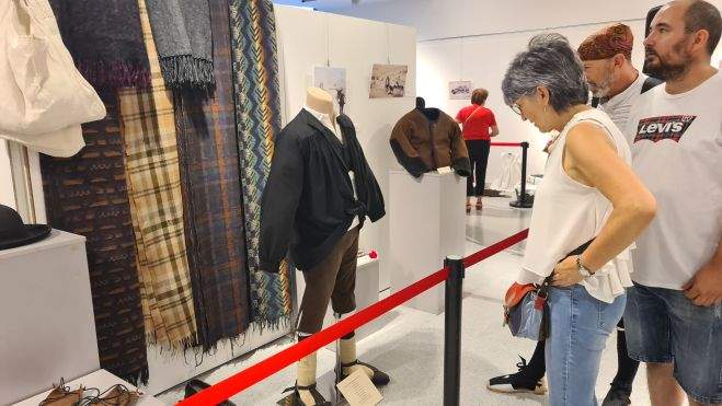 Muestra sobre la moda de La Litera inaugurada en Binéfar. Muestra sobre la moda de La Litera inaugurada en Binéfar.