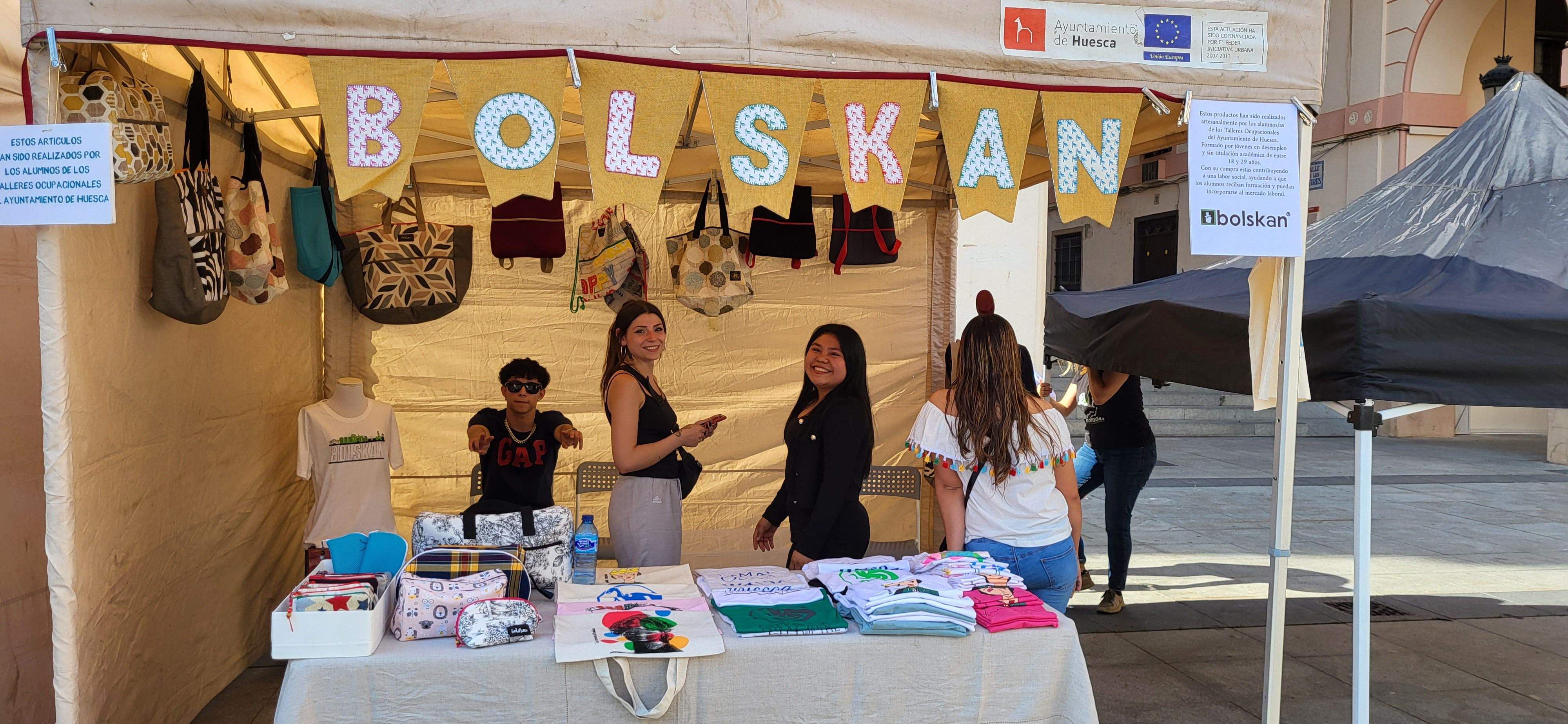 Fiesta de la Moda Re- de Cáritas en Huesca. Foto: Mercedes Manterola