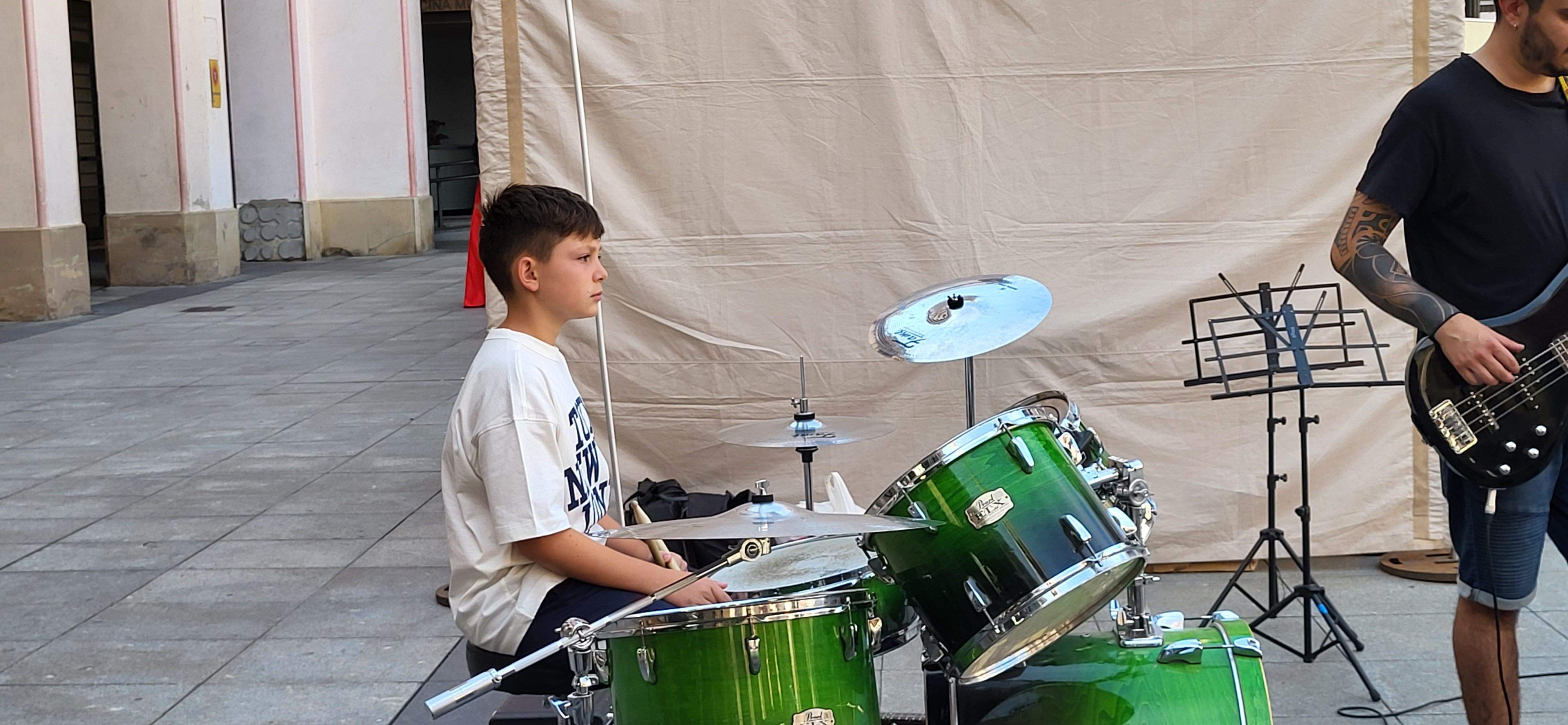 Fiesta de la Moda Re- de Cáritas en Huesca. Foto: Mercedes Manterola