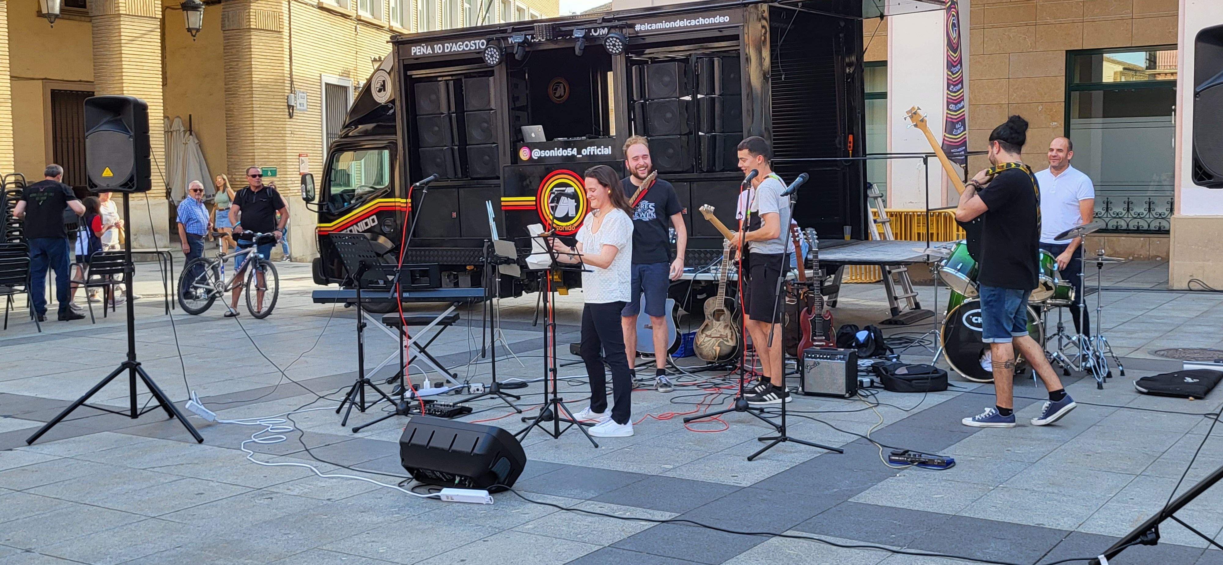 Fiesta de la Moda Re- de Cáritas en Huesca. Foto: Mercedes Manterola