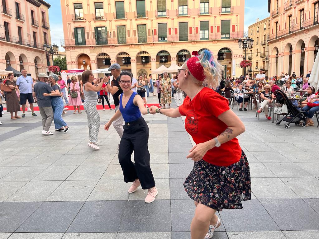 Fiesta de la Moda Re- de Cáritas en Huesca. Foto: Mercedes Manterola