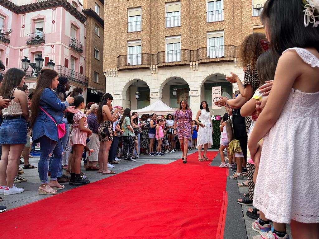 Fiesta de la Moda Re- de Cáritas en Huesca. Foto: Mercedes Manterola