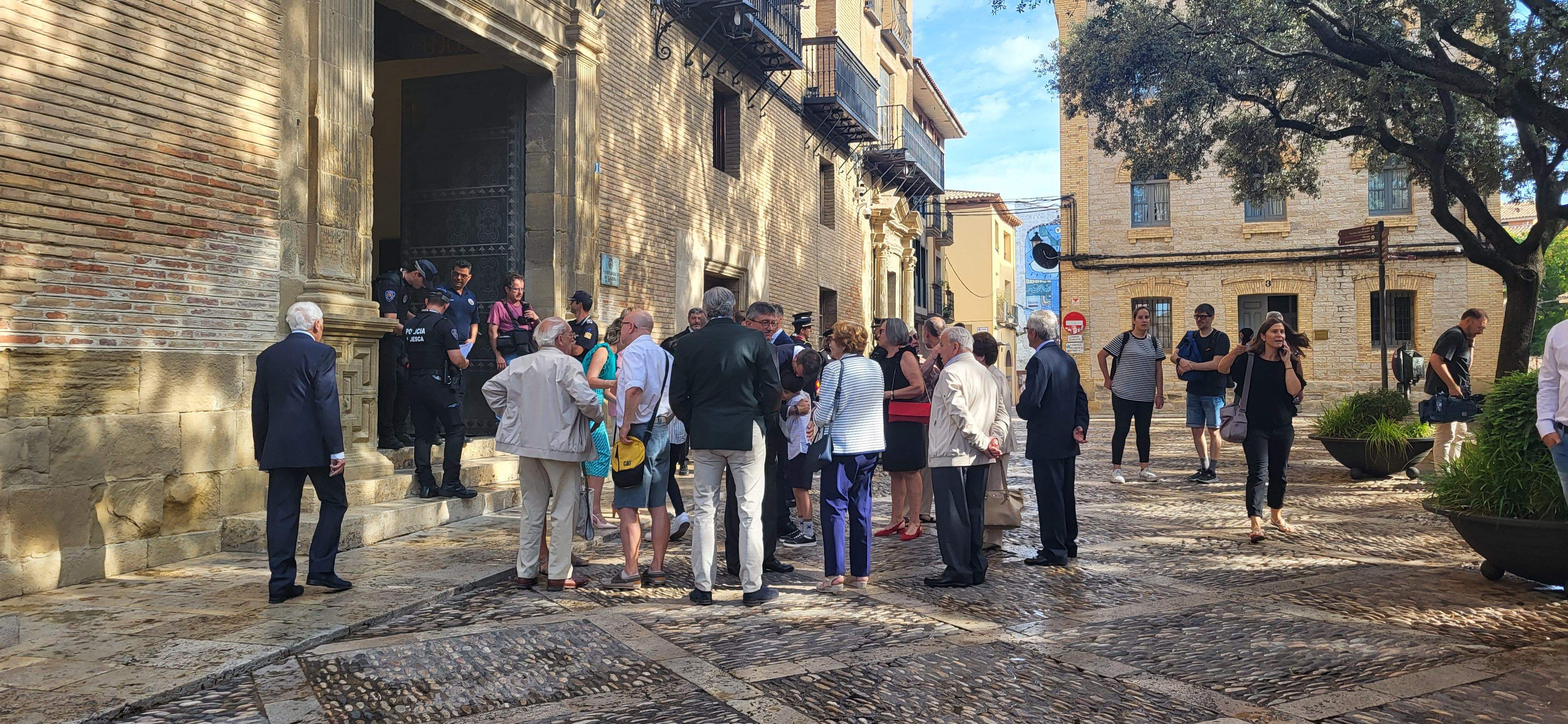 Sesión de investidura del nuevo Ayuntamiento de Huesca. Foto Myriam Martínez 