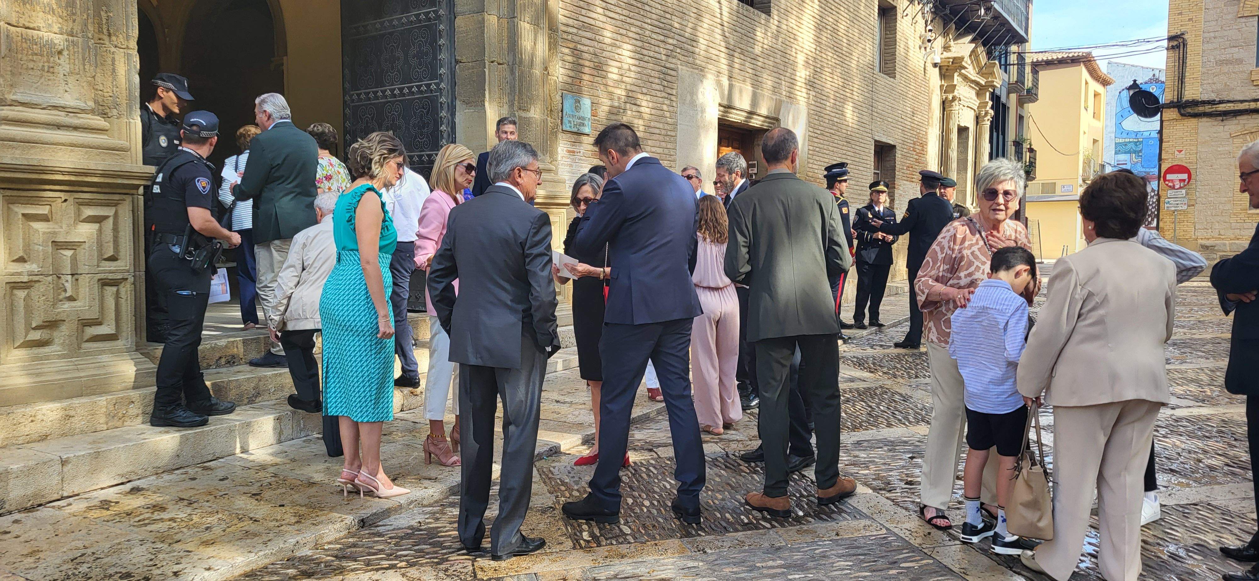 Sesión de investidura del nuevo Ayuntamiento de Huesca. Foto Myriam Martínez 