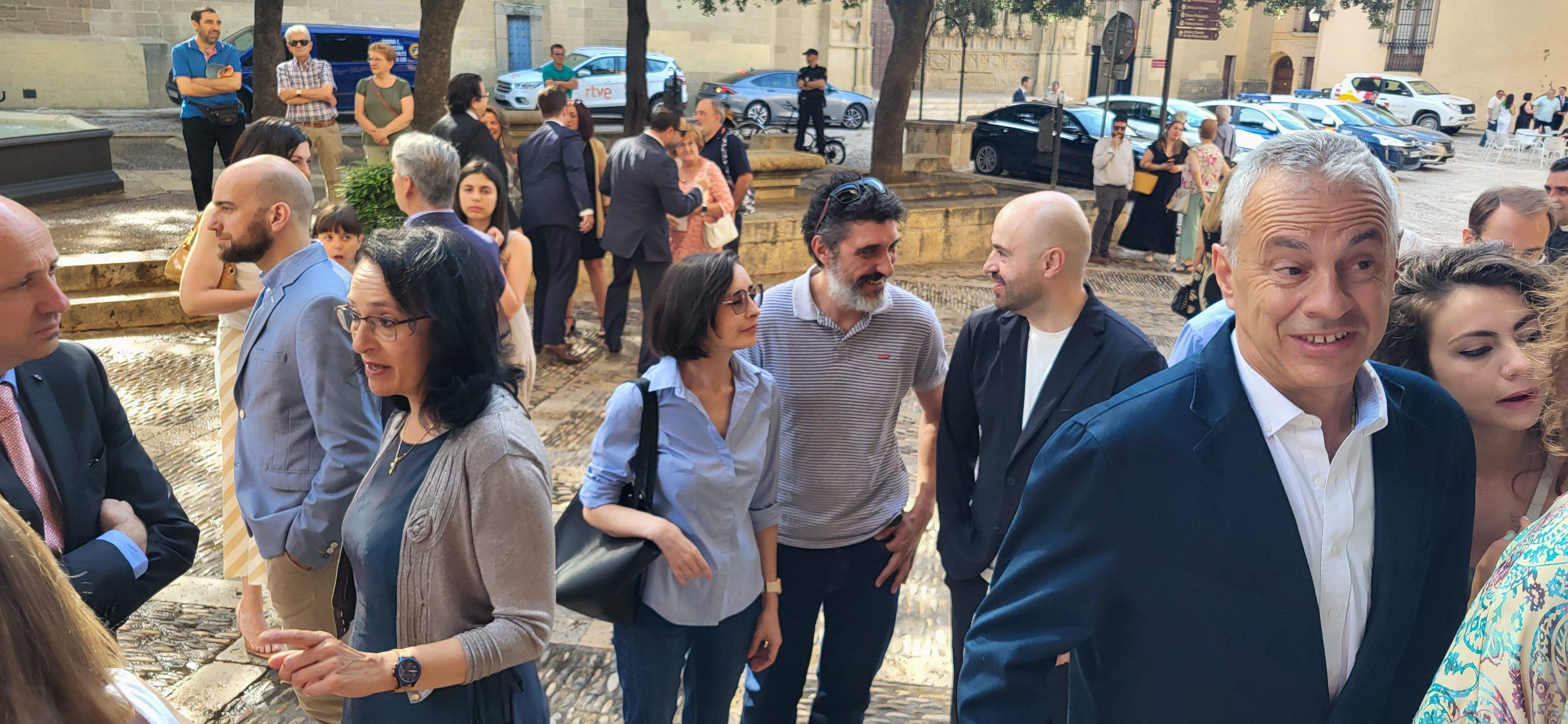 Sesión de investidura del nuevo Ayuntamiento de Huesca. Foto Myriam Martínez 