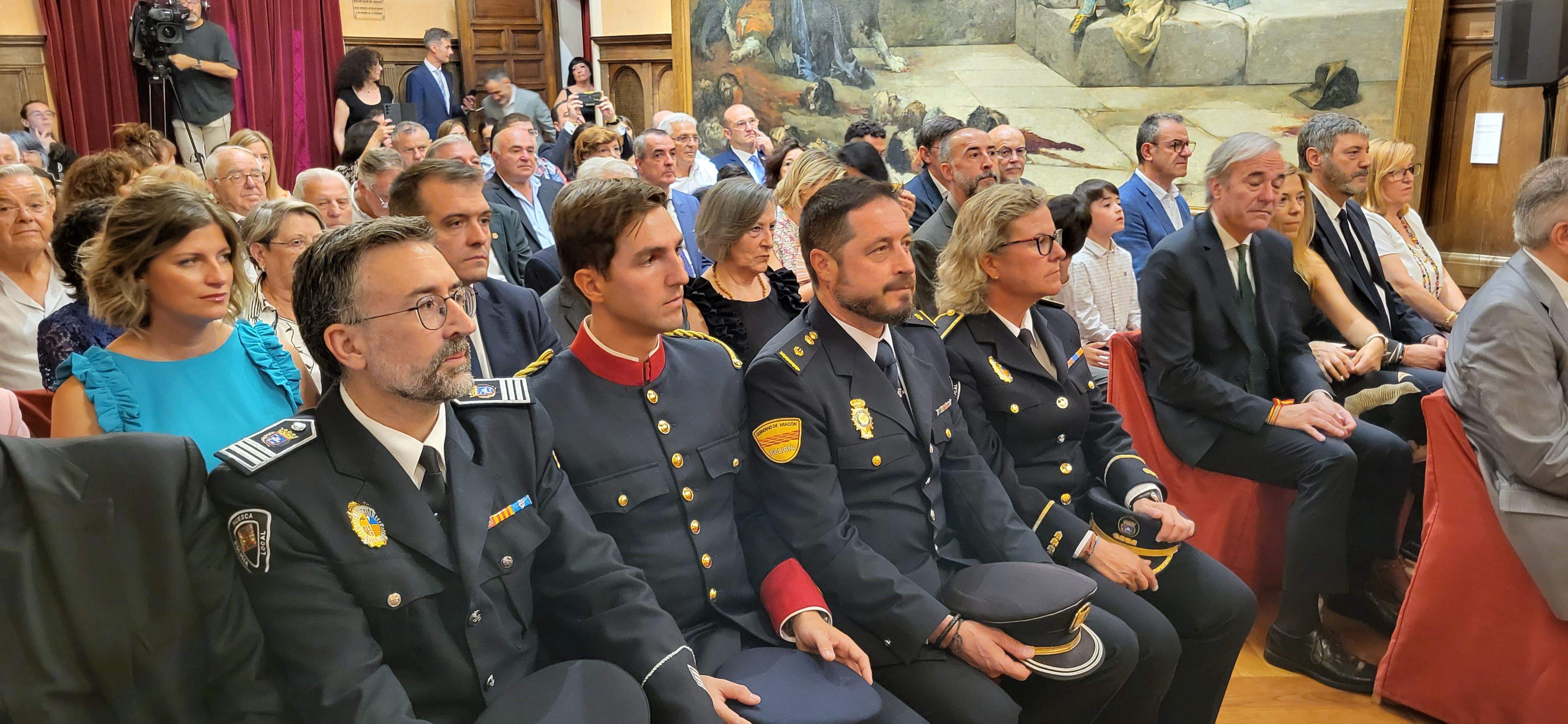 Sesión de investidura del Ayuntamiento de Huesca. Foto Myriam Martínez 