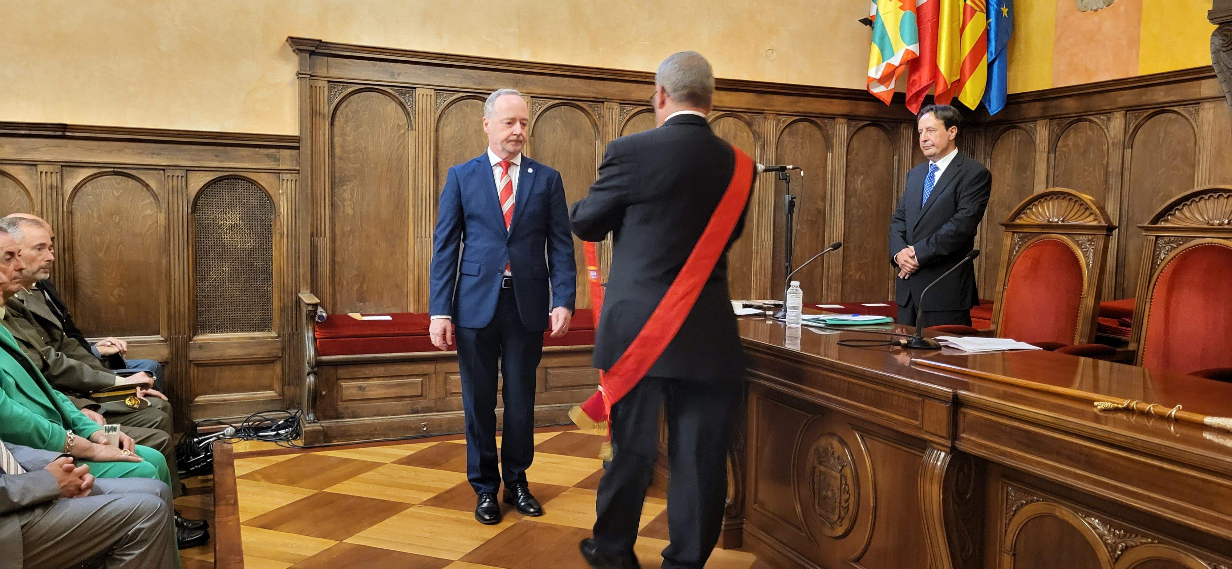 Ramón Lasaosa. Sesión de investidura del Ayuntamiento de Huesca. Foto Myriam Martínez 