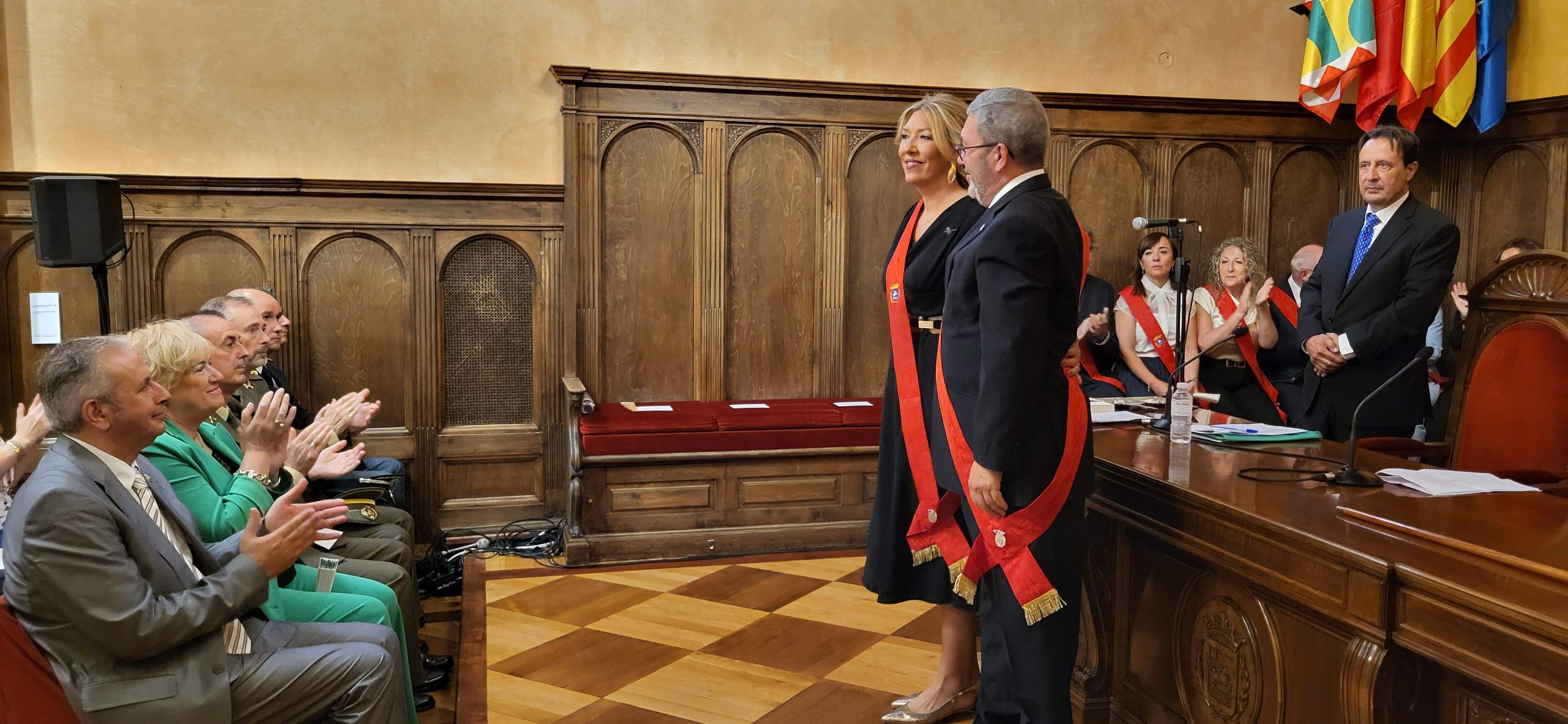 Marta Escartín. Sesión de investidura del Ayuntamiento de Huesca. Foto Myriam Martínez 