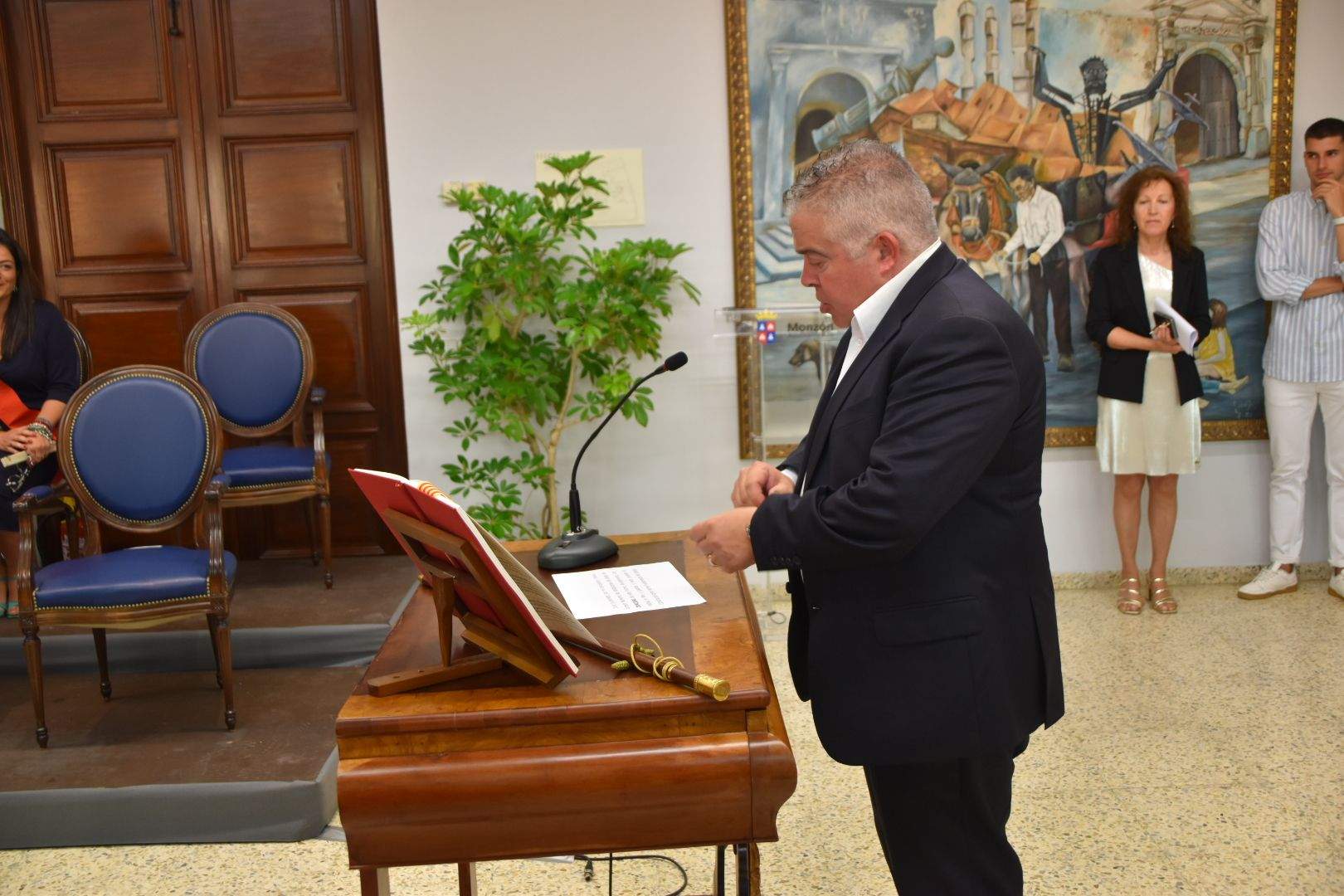 Sesión de investidura en el Ayuntamiento de Monzón 2023