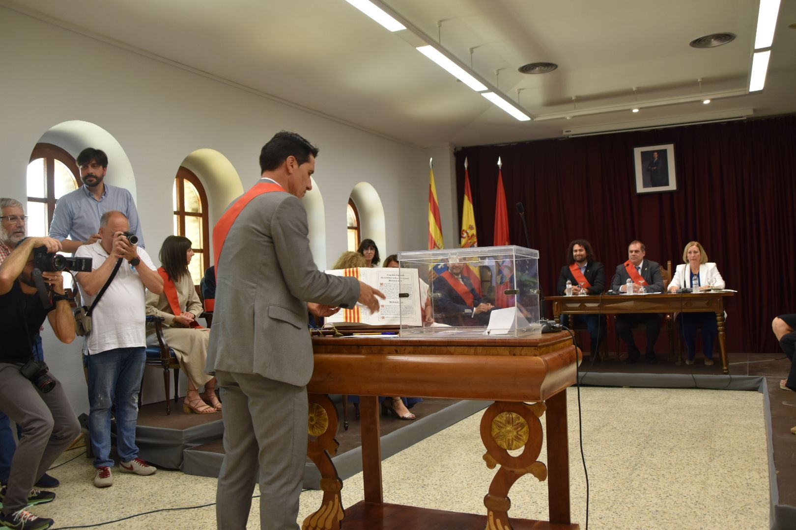 Sesión de investidura en el Ayuntamiento de Monzón 2023