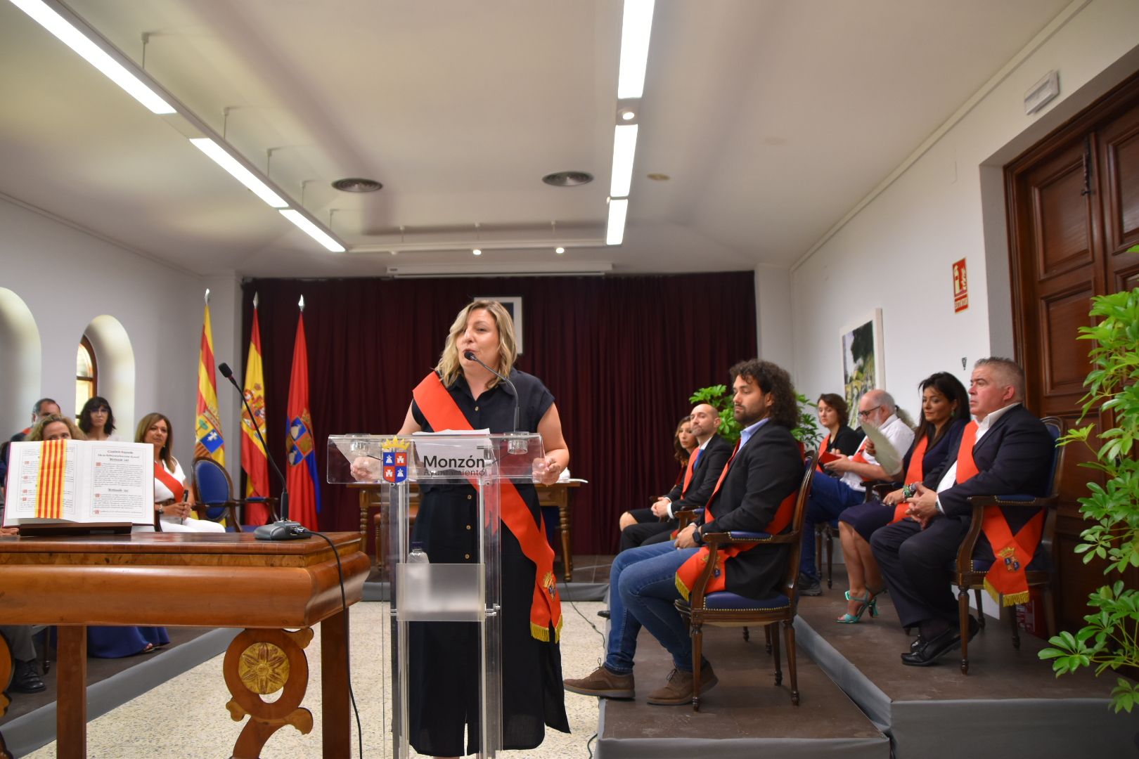 Sesión de investidura en el Ayuntamiento de Monzón 2023