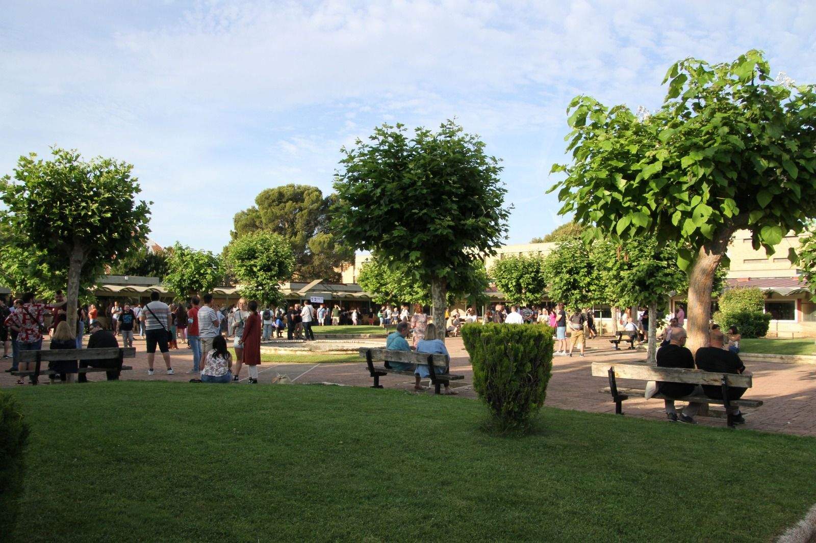 Imágenes de las oposiciones en el IES Pirámide. Foto Carlos Neofato