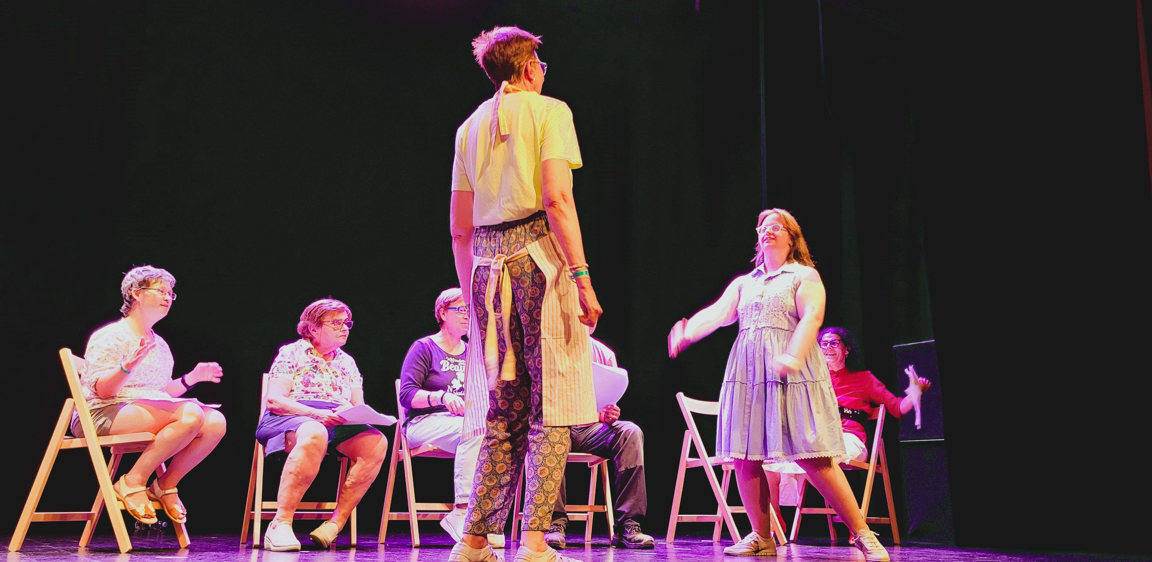 Grupo de teatro Piecombola. Foto Myriam Martínez