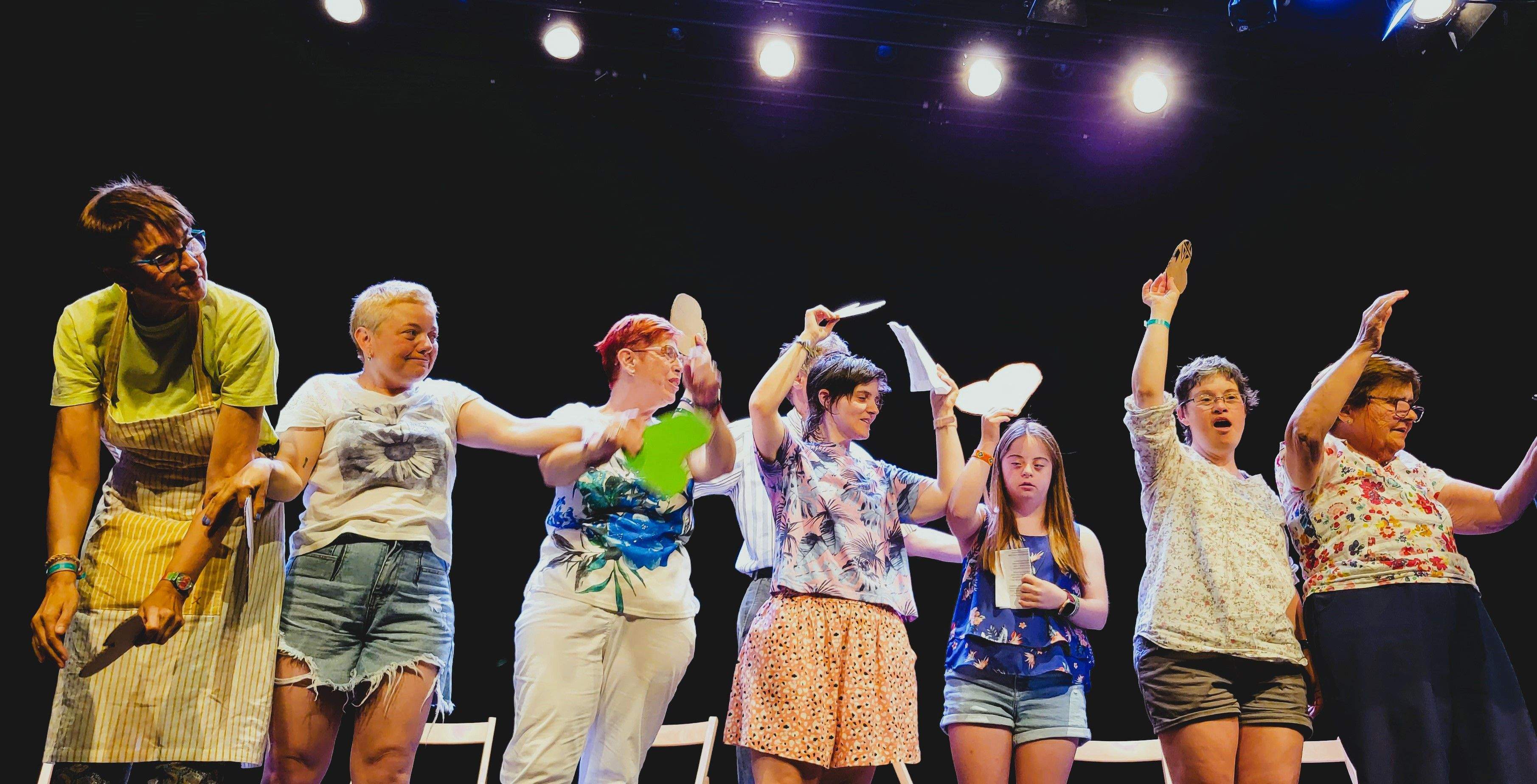 Grupo de teatro Piecombola. Foto Myriam Martínez