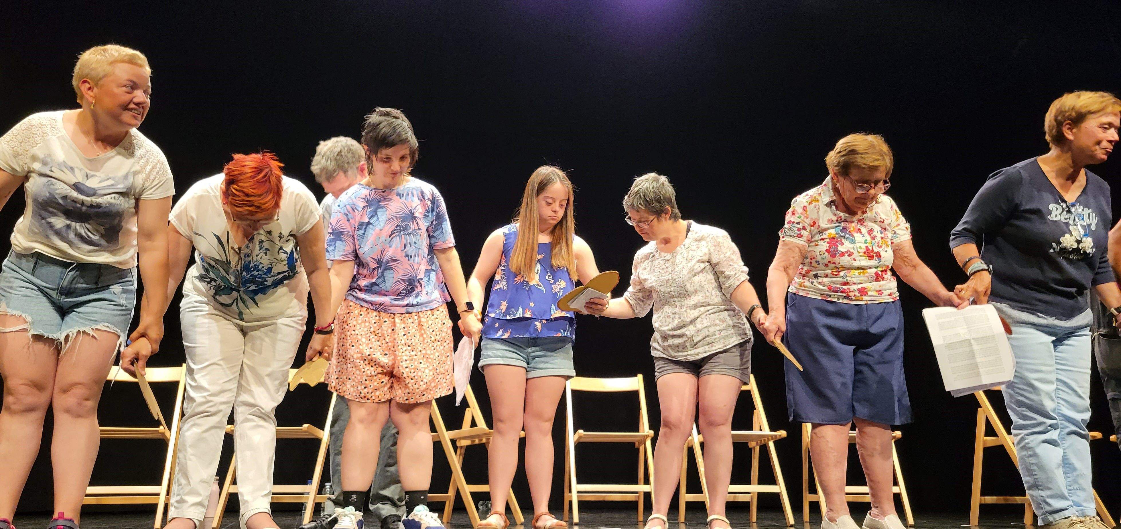 Grupo de teatro Piecombola. Foto Myriam Martínez