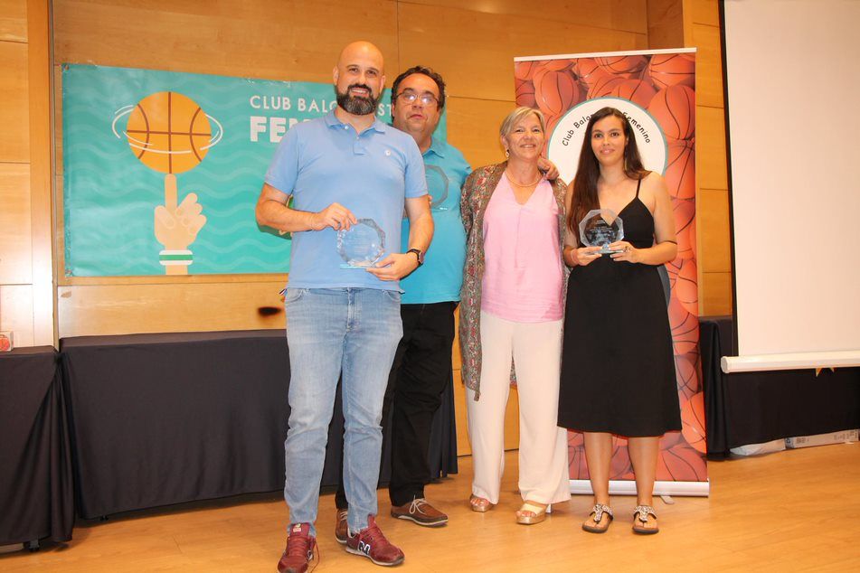 MENCION ESPECIAL A ANDREA CABESTRE, LORENZO GALINDO Y CARLOS GALINDO