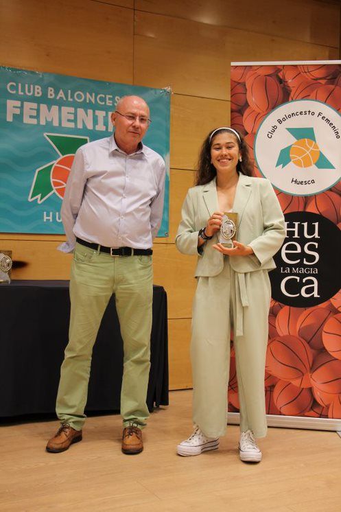 CARLOTA OLMOS, MEJOR COMPAÑERA 1º NACIONAL