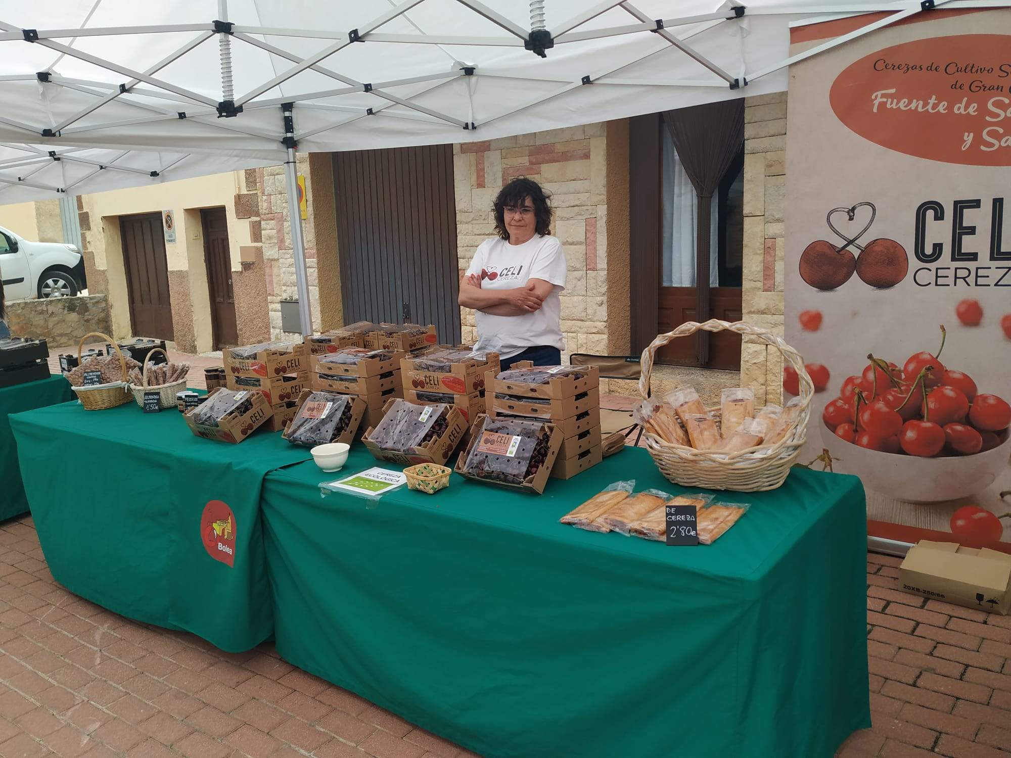 Imágenes del segundo fin de semana de la Feria de la Cereza de Bolea. Foto Alfonso La Cruz