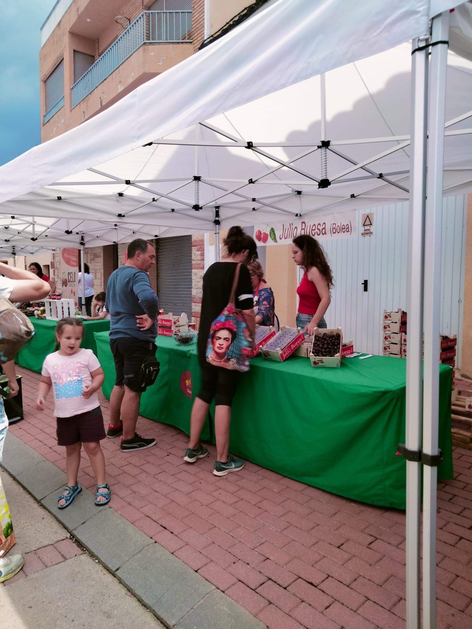 Imágenes del segundo fin de semana de la Feria de la Cereza de Bolea. Foto Asociación A Cerecera