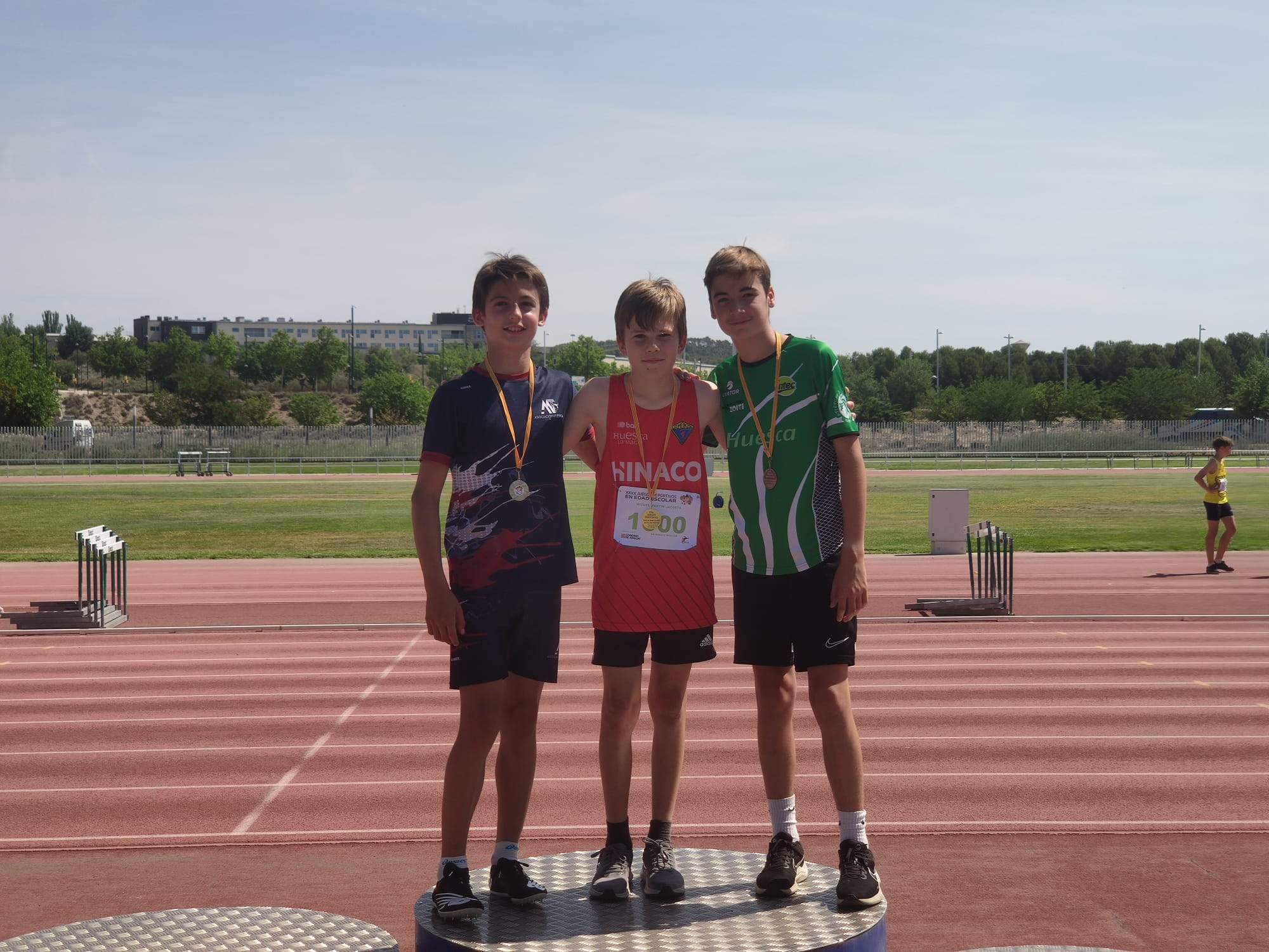 Podio pértiga masculino