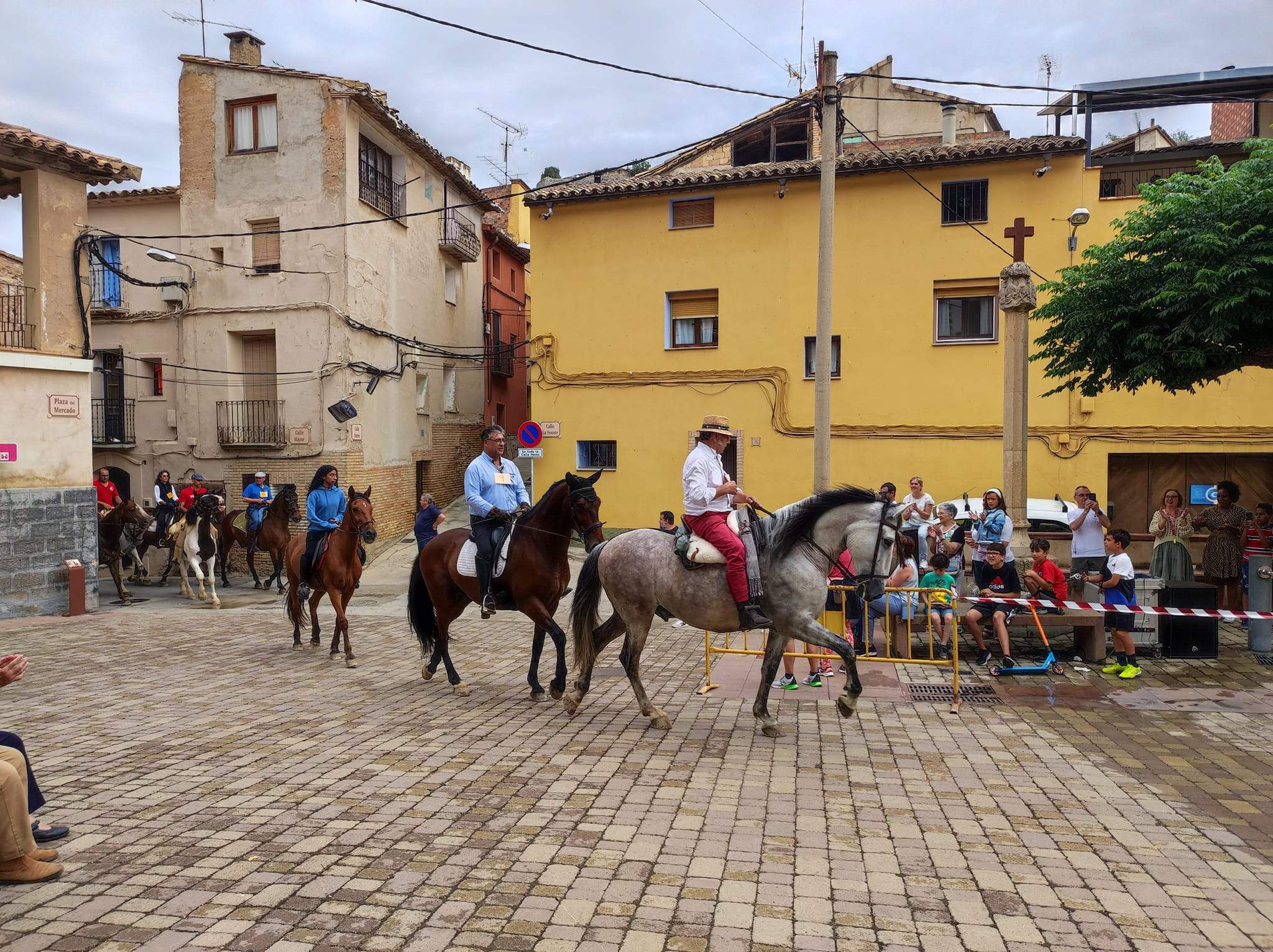 Encuentro Ecuestre y Trotacalles de San Esteban de Litera.