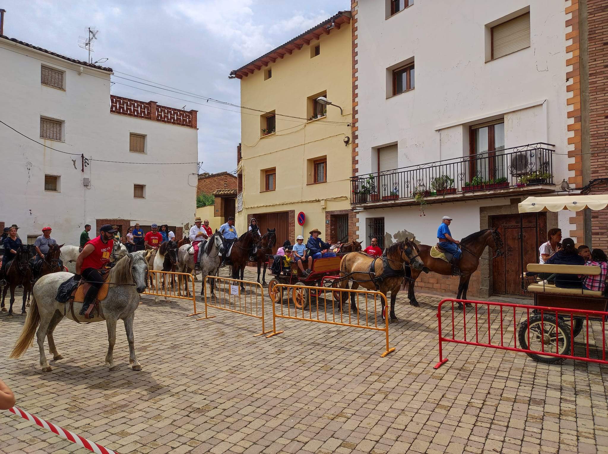 Encuentro Ecuestre y Trotacalles de San Esteban de Litera.
