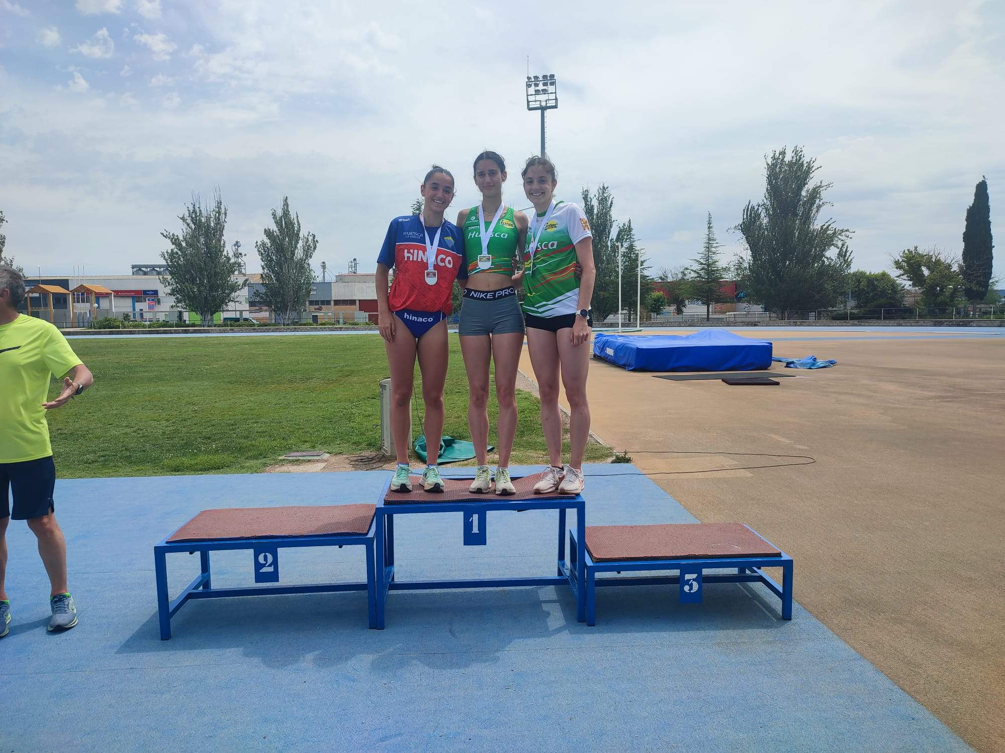 Podio Sub 23 400 lisos