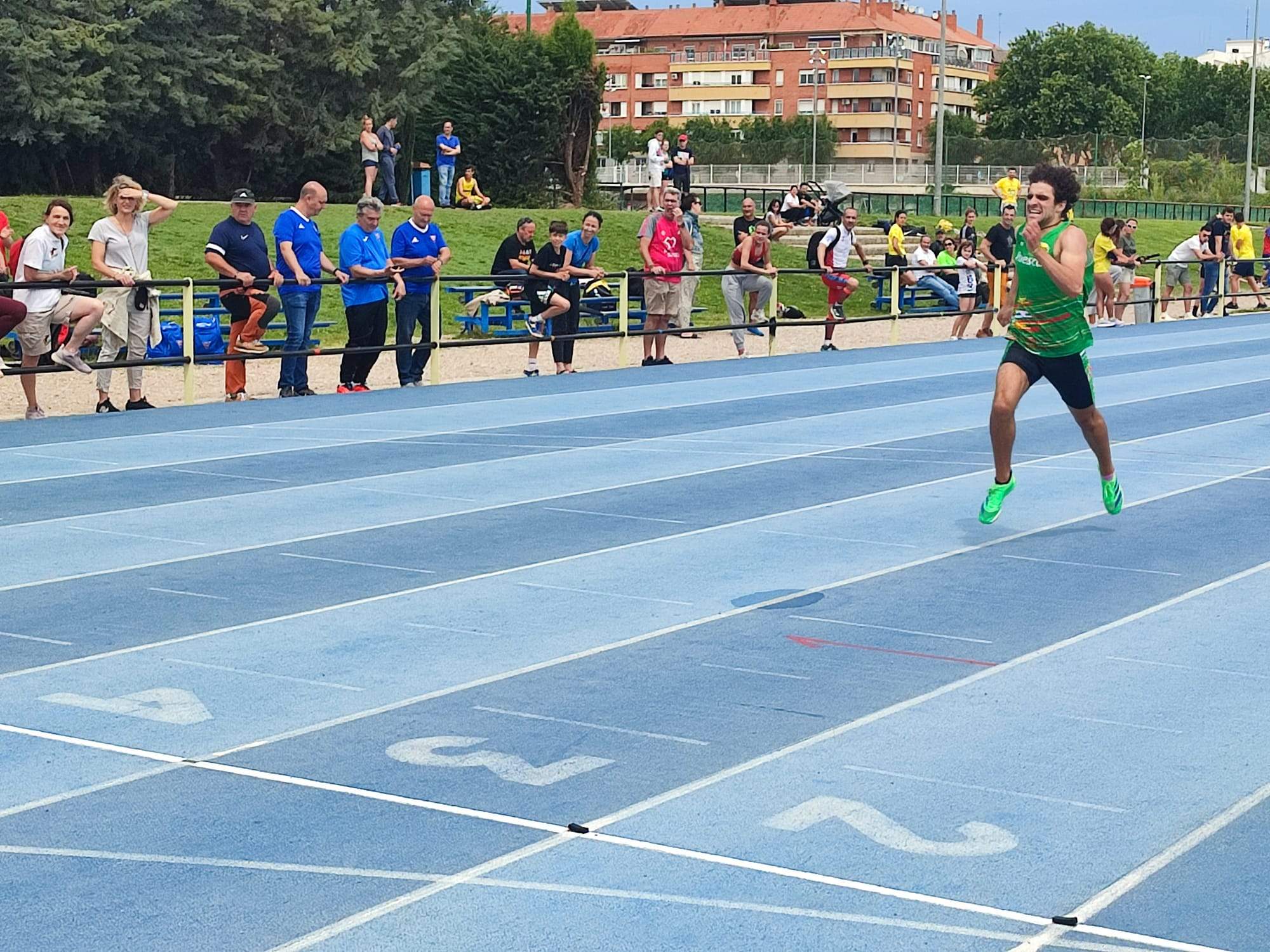 Gonzalo López (Intec Zoiti) en el 800