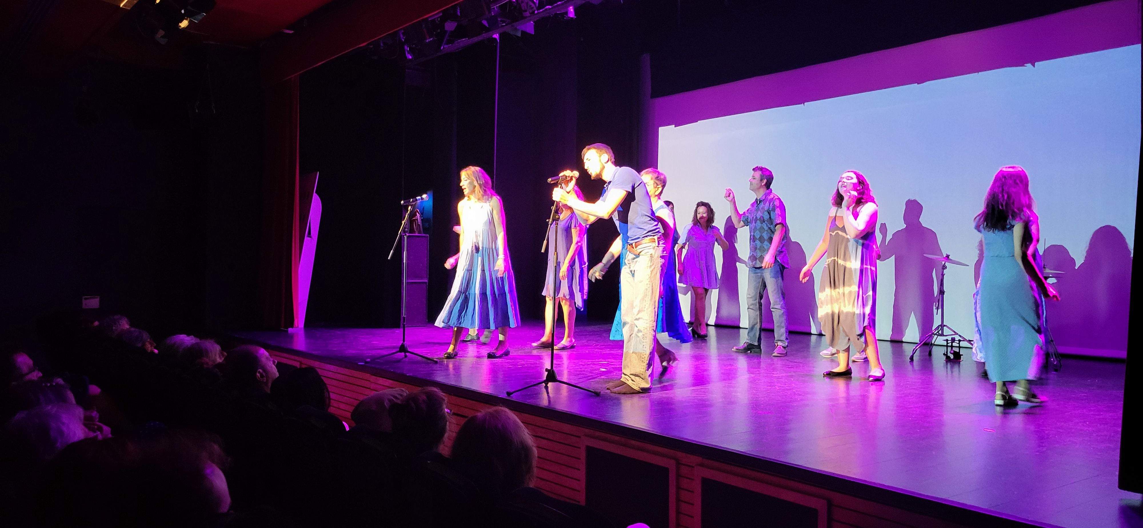 Kandelikas, en la XXXI Muestra de Teatro y Danza Joven de Huesca. Foto Myriam Martínez