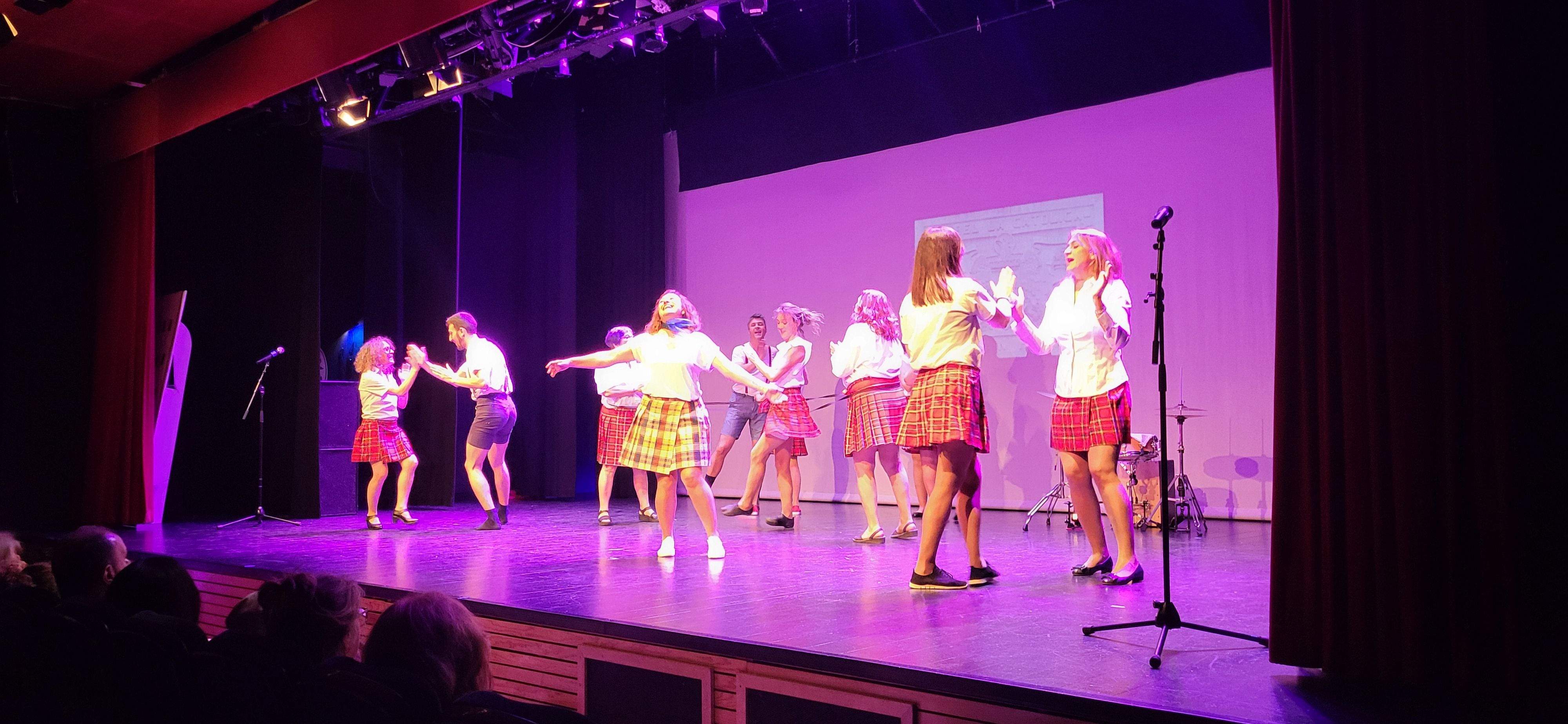 Kandelikas, en la XXXI Muestra de Teatro y Danza Joven de Huesca. Foto Myriam Martínez