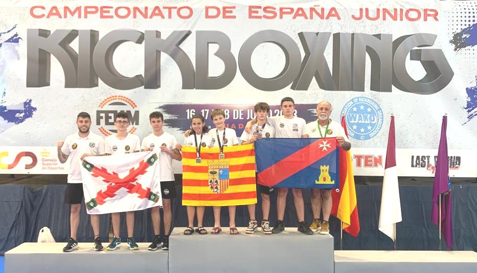 Escuelas K.B. de Barbastro y Binéfar. Adrián Rico fue campeón de España.