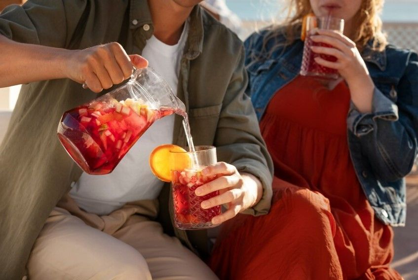 La sangría ha evolucionado hacia otros sabores e ingredientes