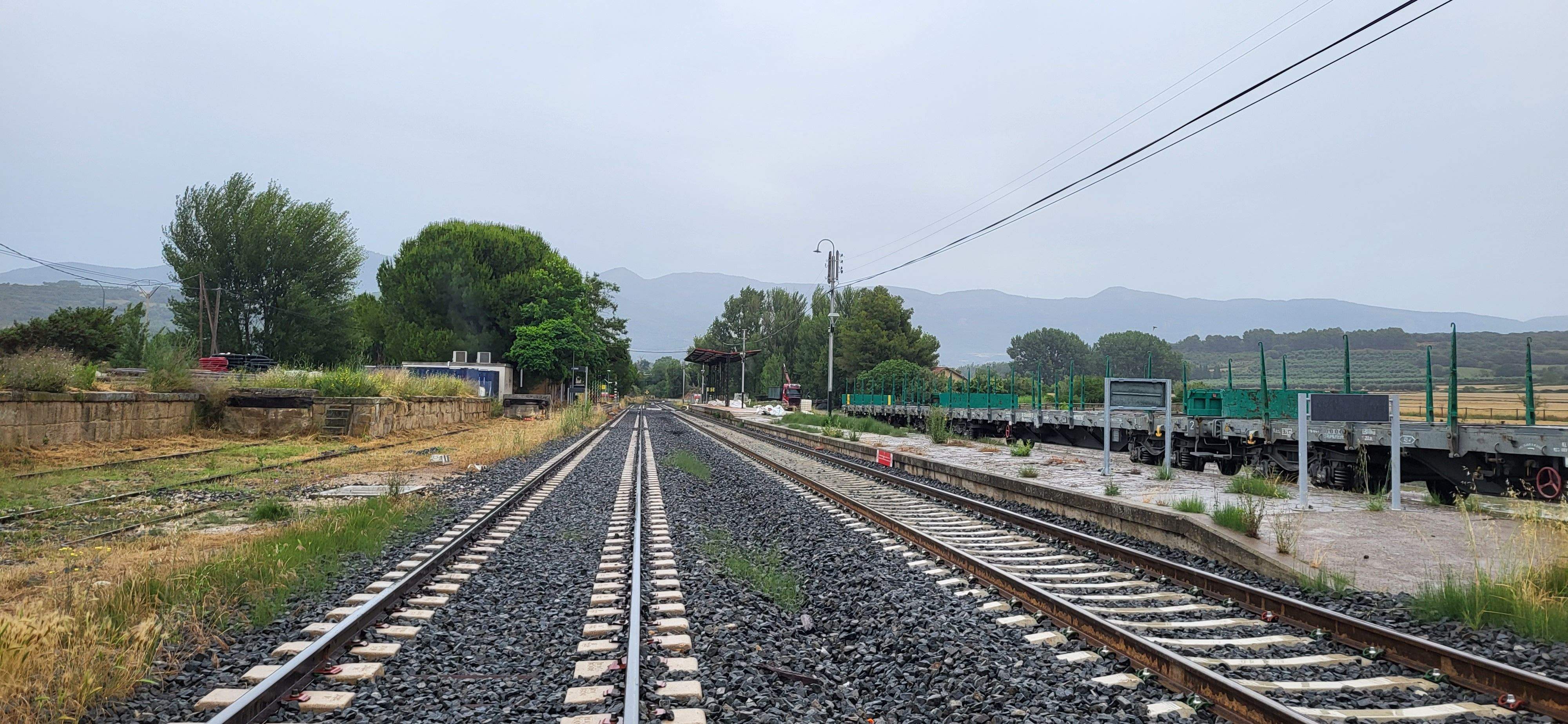 Inicio en Ayerbe de las obras de modernización de la línea del Canfranc. Foto. Mercedes Manterola