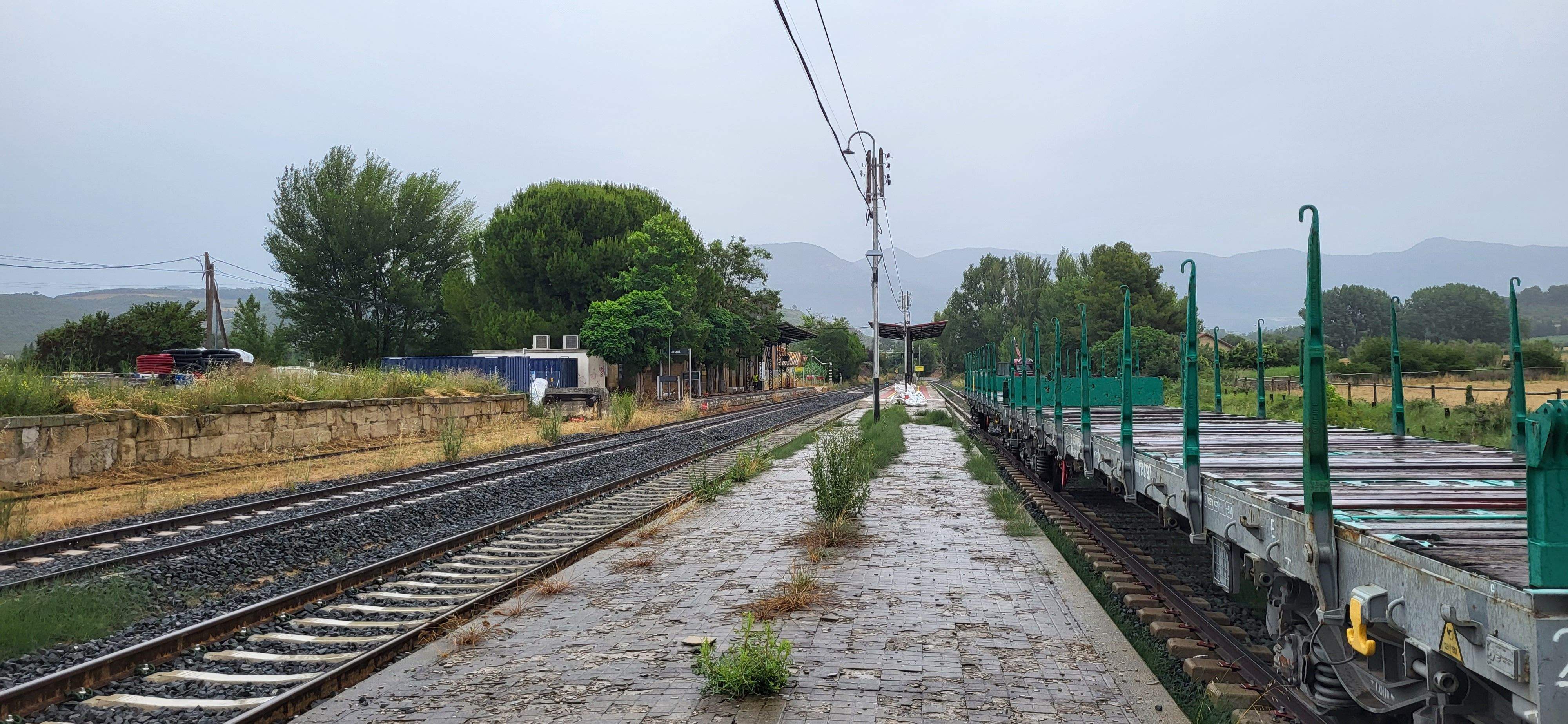 Inicio en Ayerbe de las obras de modernización de la línea del Canfranc. Foto. Mercedes Manterola