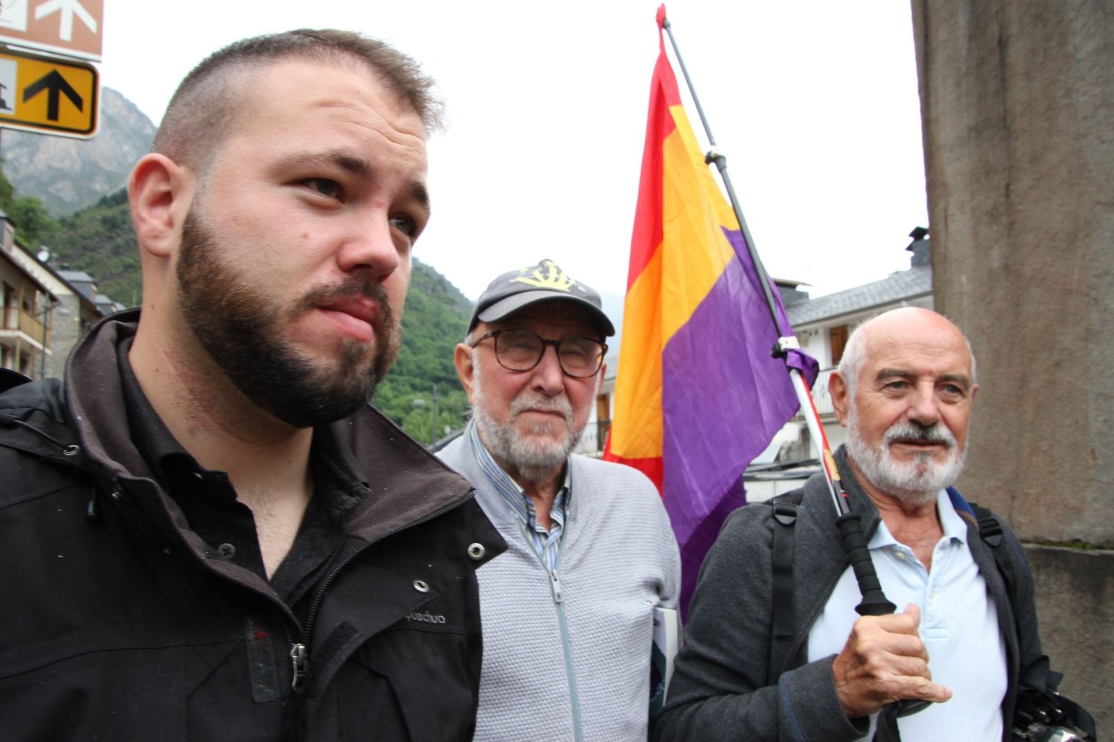 Delegación CRMAHU. Foto Carlos Neofato