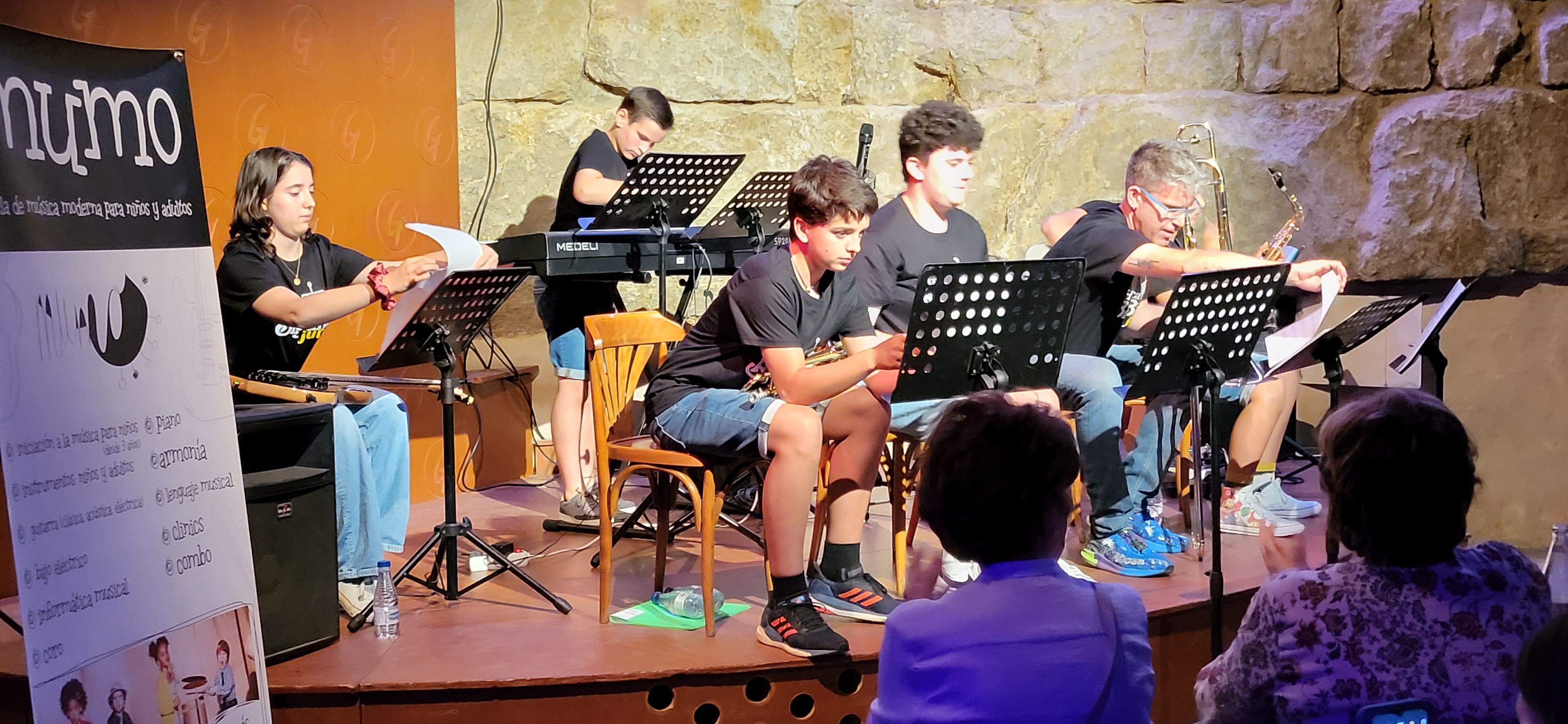 Presentación de la Huesca Big Band Junior. Foto Myriam Martínez