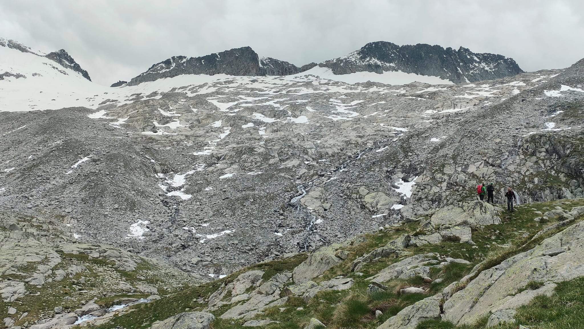 Imágenes de la ascensión al pico Maladeta. Foto Peña Guara
